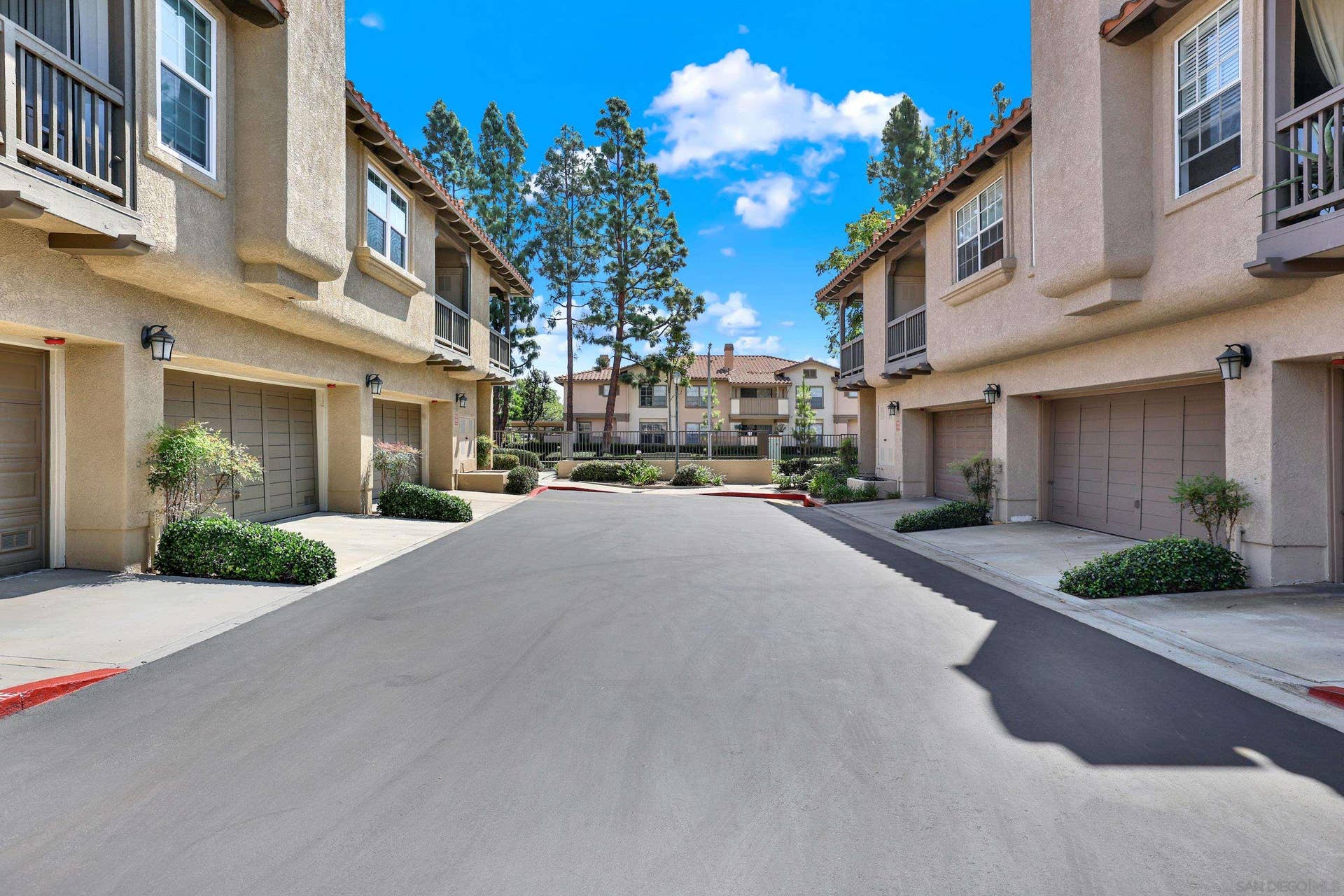 13450 Savanna, Tustin, CA 92782