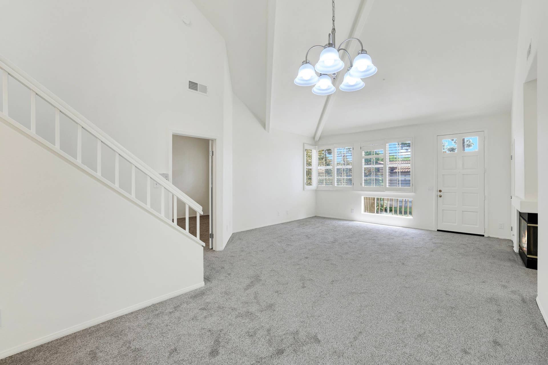 13450 Savanna, Tustin, CA 92782