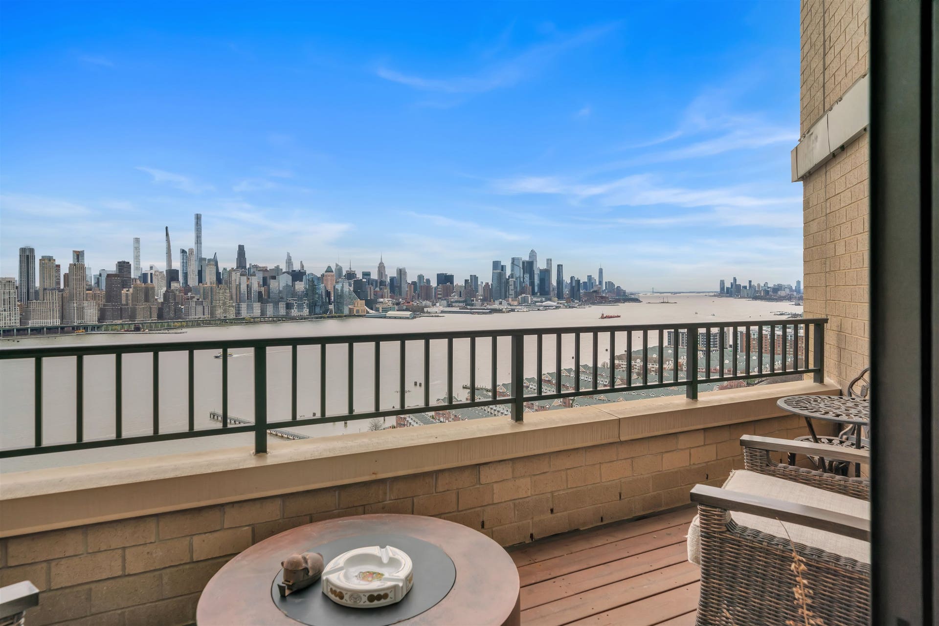 7000 BLVD EAST, #32C, Guttenberg, NJ 07093