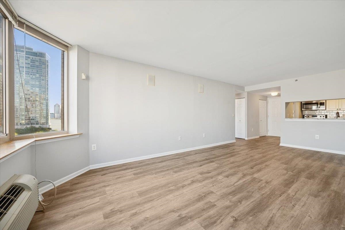 1 2ND ST, #1006, Jc, NJ 07302
