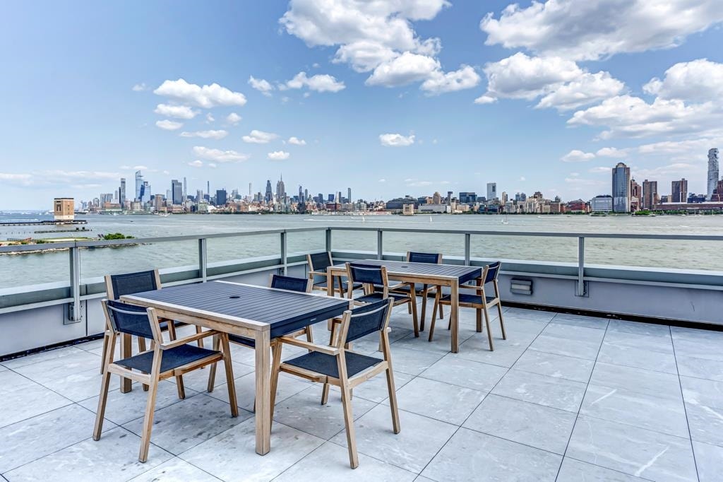 2 2ND ST, #3805, Jc, NJ 07302