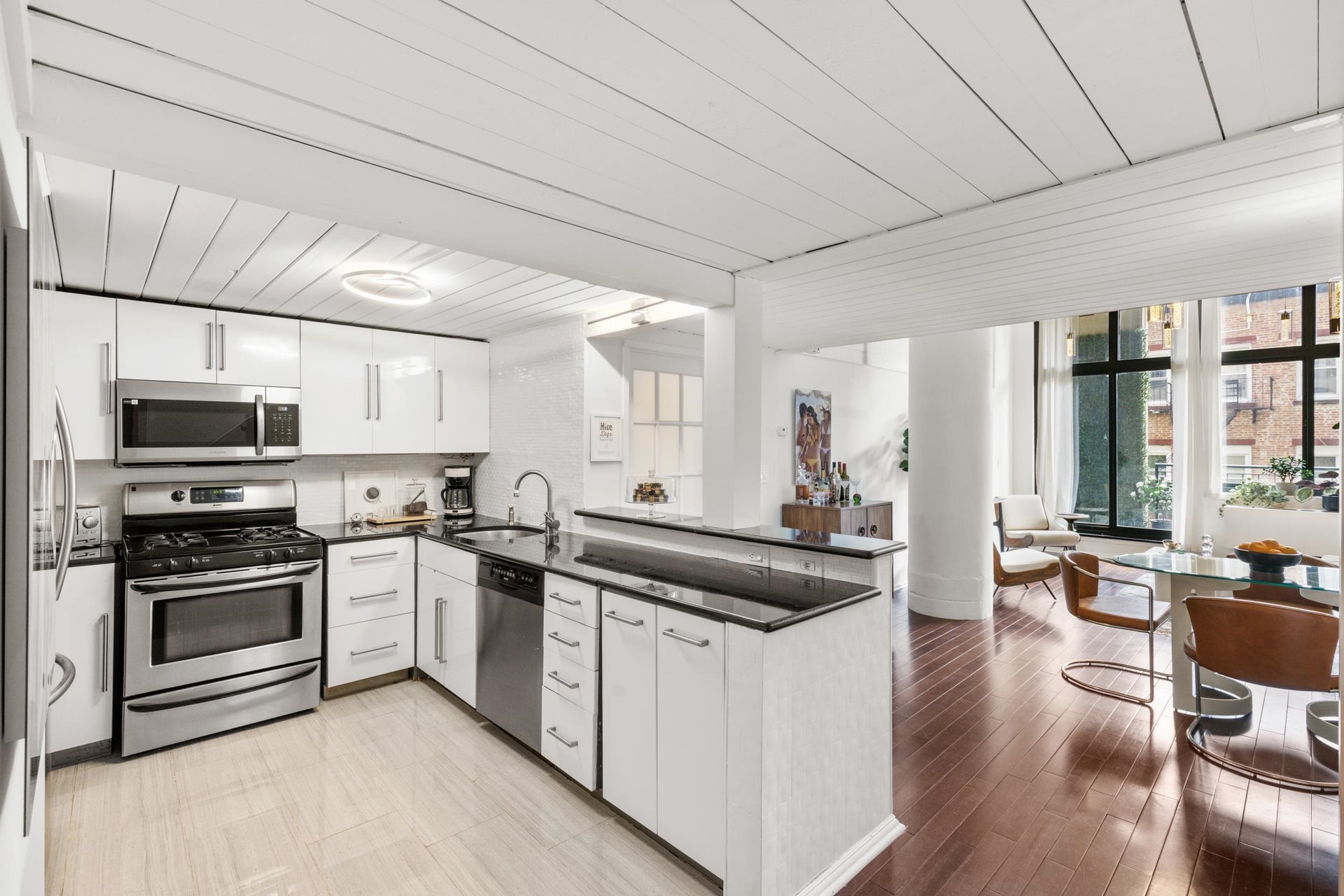 205 10TH ST, #3H, Jc, NJ 07302