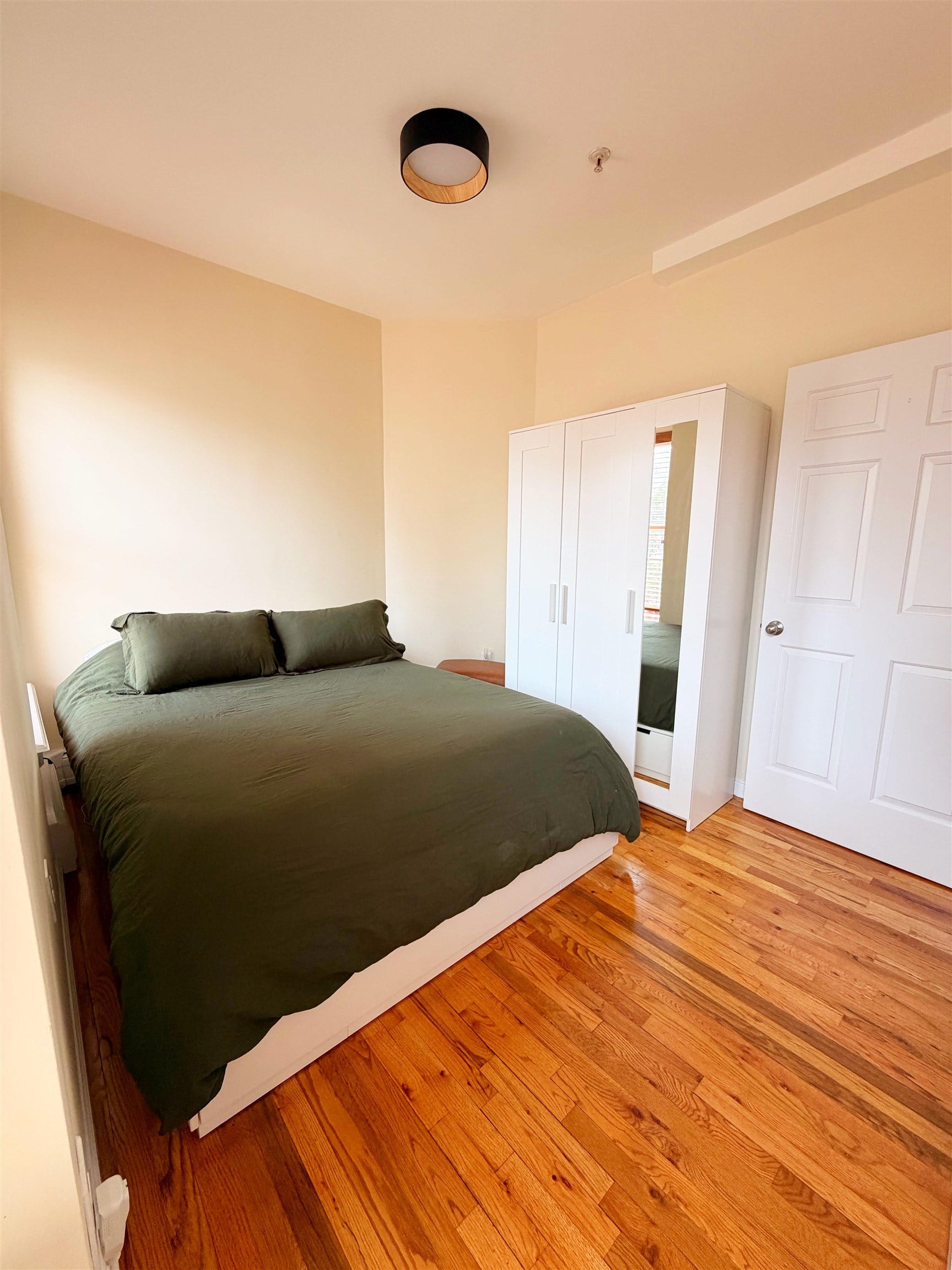 440 JERSEY AVE, #302, Jc, NJ 07303-4028