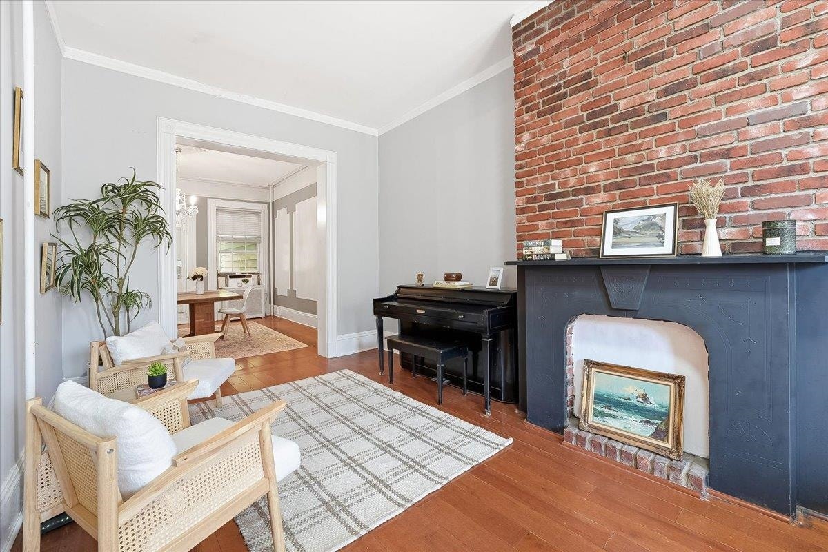 20 FLEET ST, Jc, NJ 07306