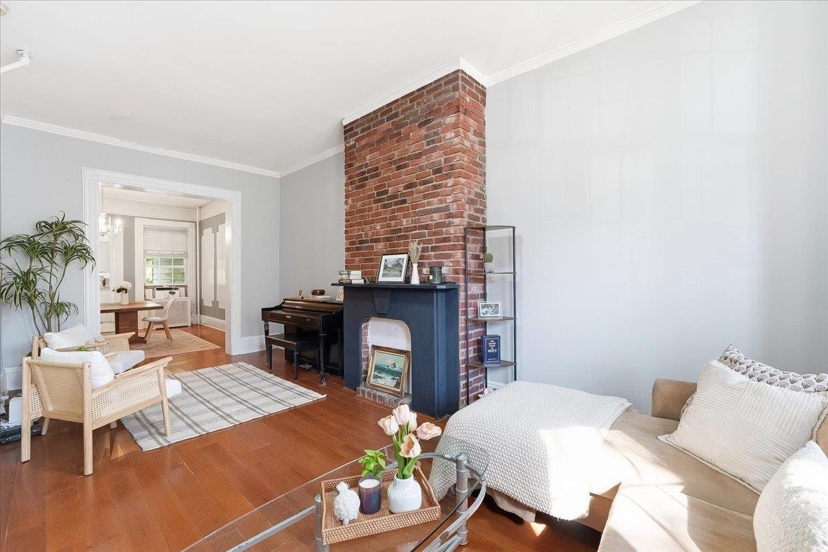 20 FLEET ST, Jc, NJ 07306