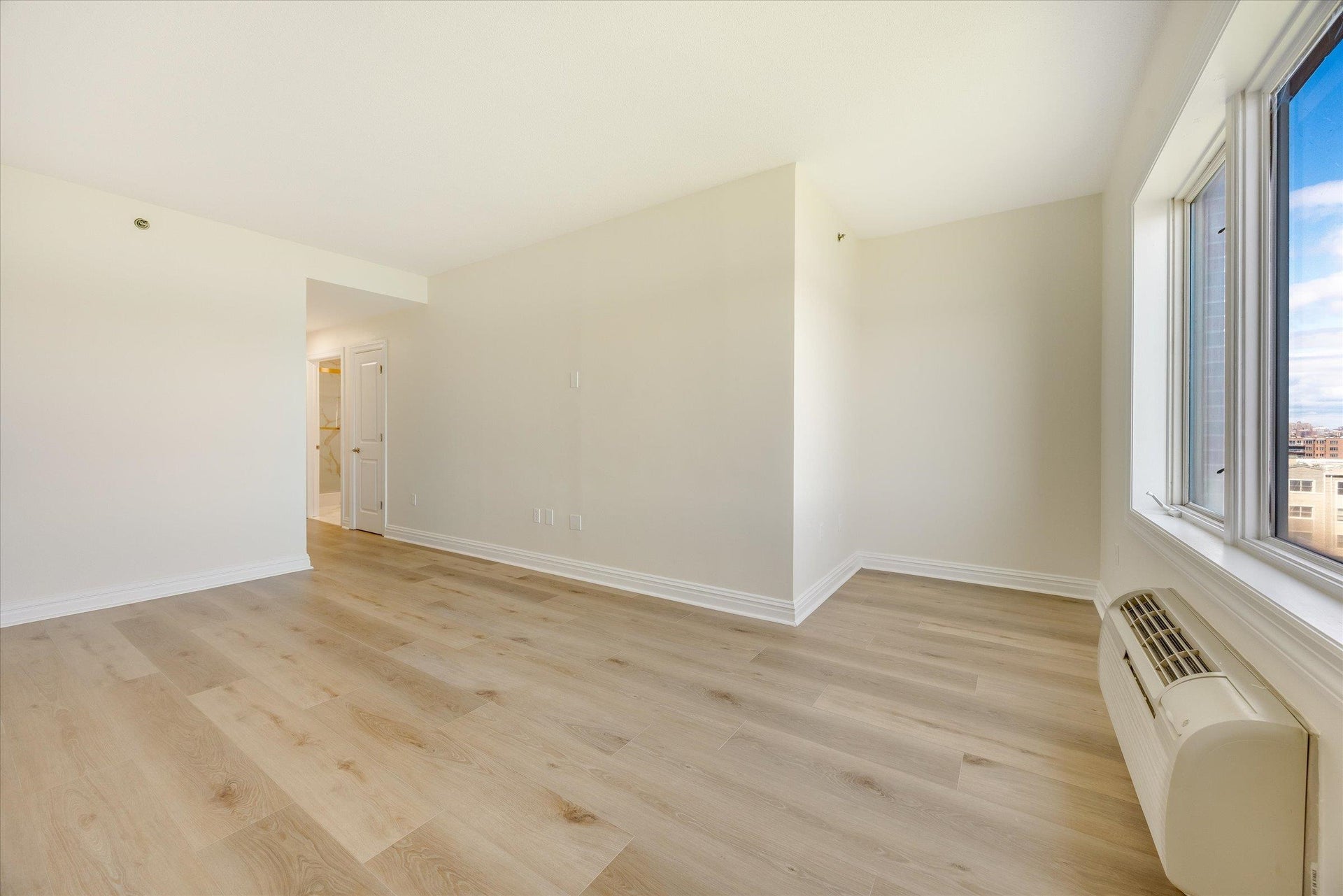 6315 CITY PL, #6315, Edgewater, NJ 07020