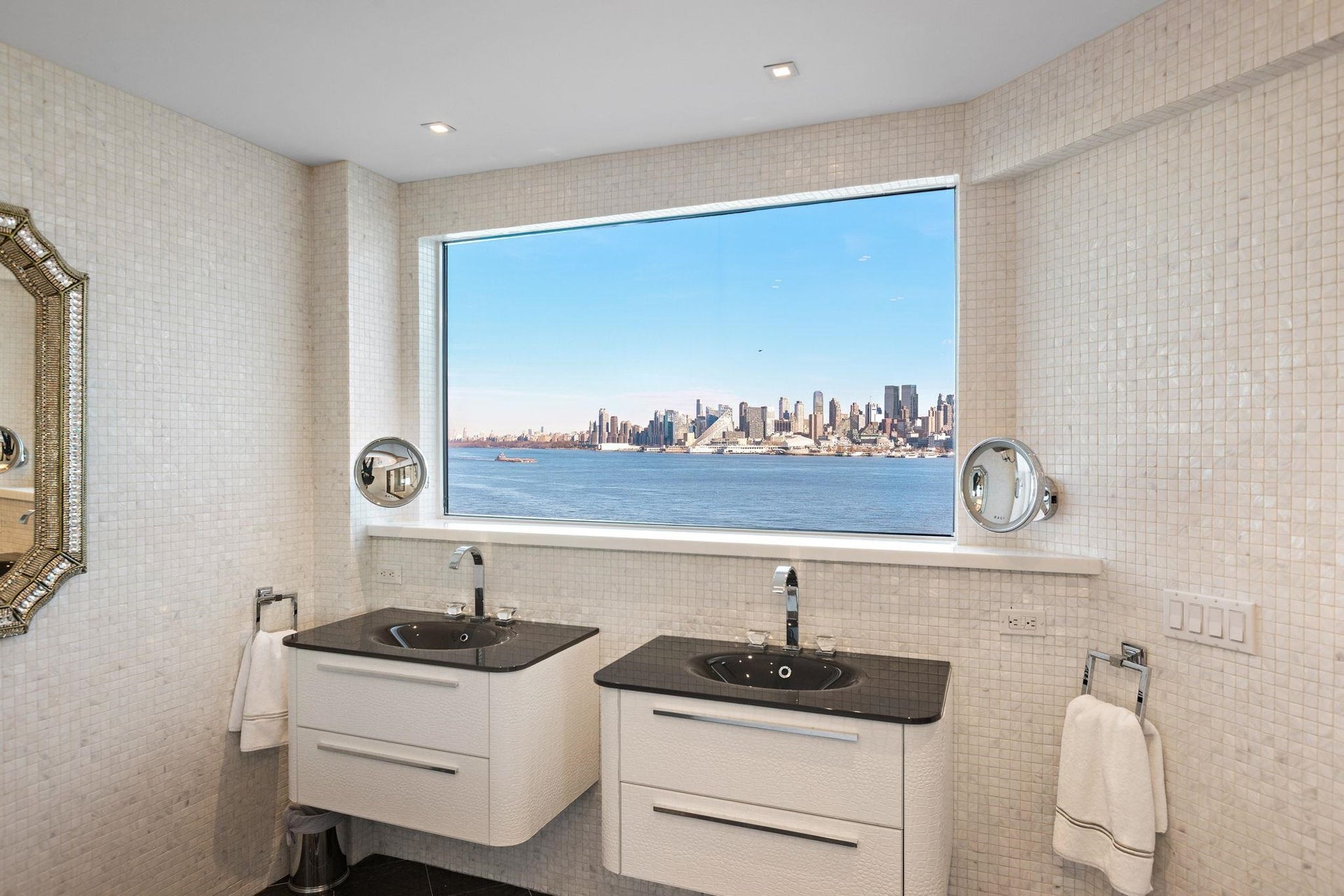 600 HARBOR BLVD, #1079-81, Weehawken, NJ 07086