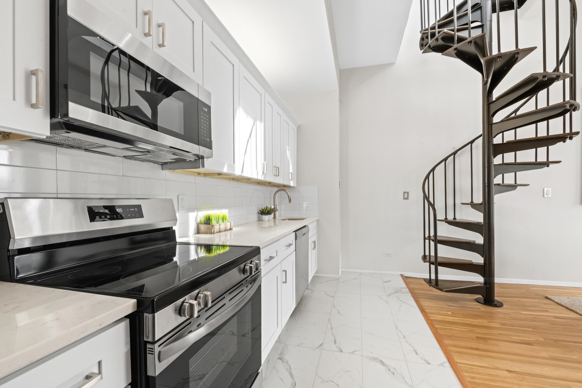 222 GRAND ST, #4K, Hoboken, NJ 07030