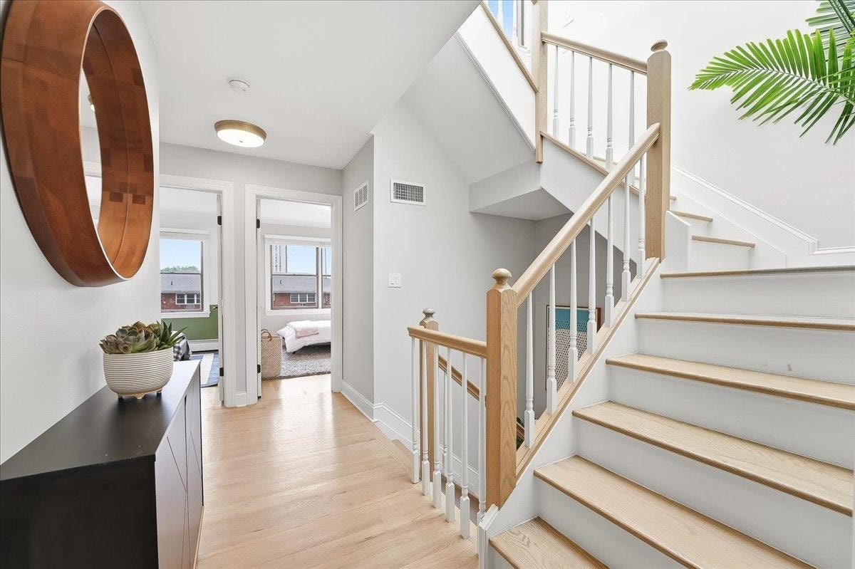 430 OGDEN AVE, #2, Jc, NJ 07307