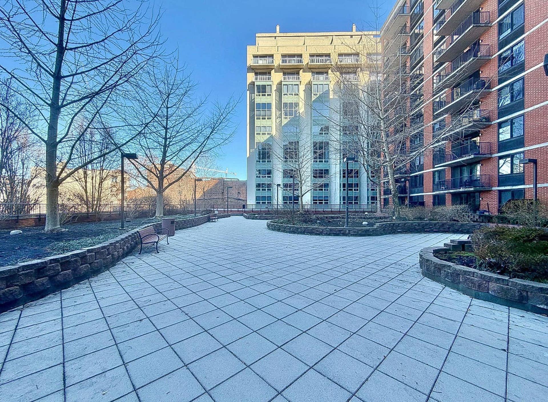 700 GROVE ST, #11B, Jc, NJ 07310