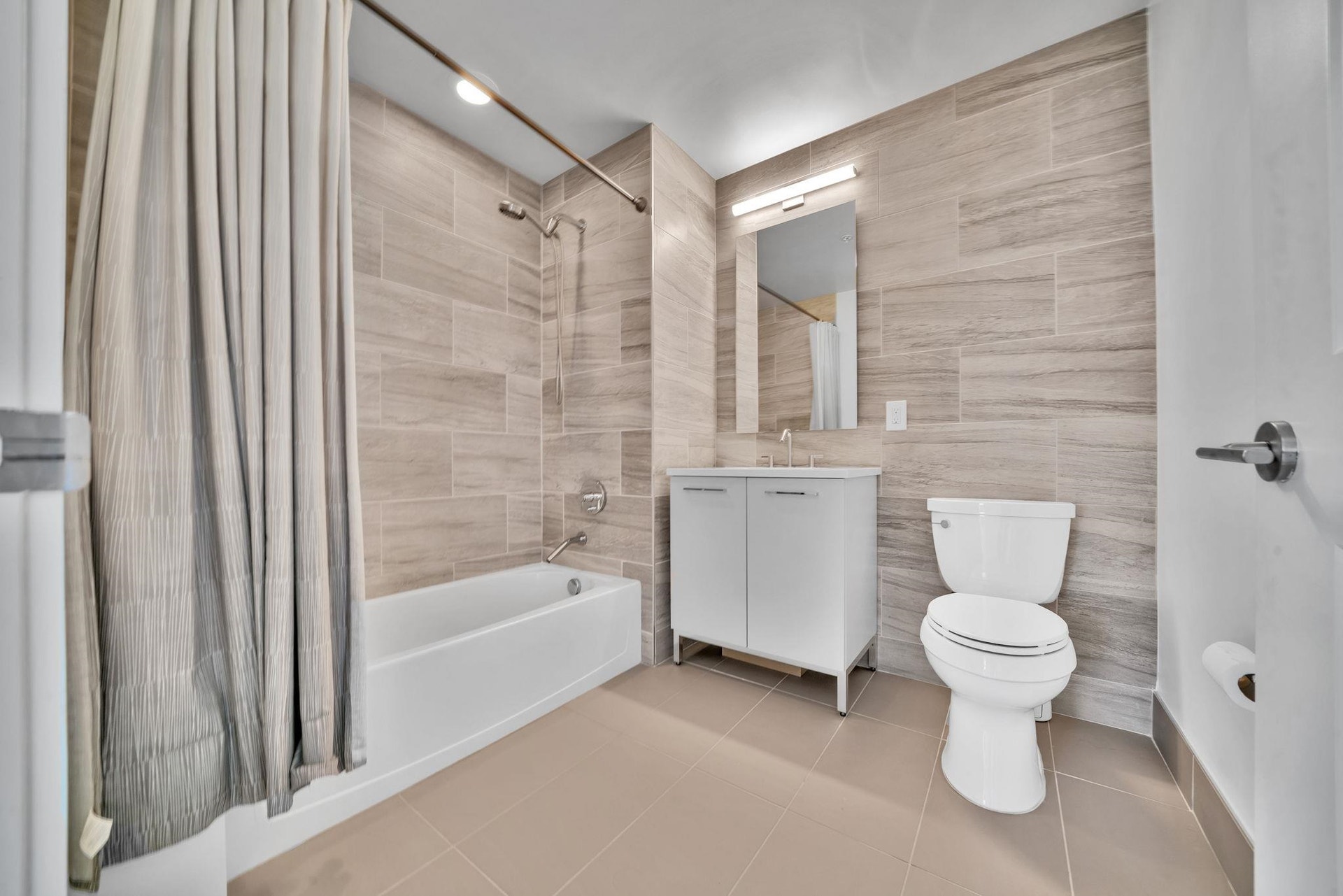 1400 HUDSON ST, #1108, Hoboken, NJ 07030