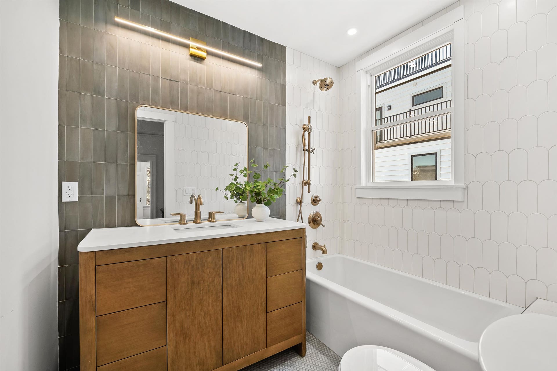 55 RESERVOIR AVE, Jc, NJ 07307