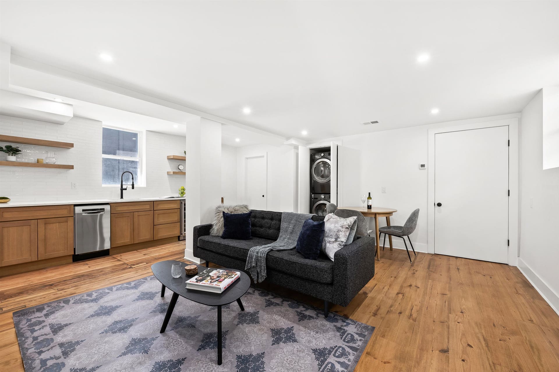 55 RESERVOIR AVE, Jc, NJ 07307