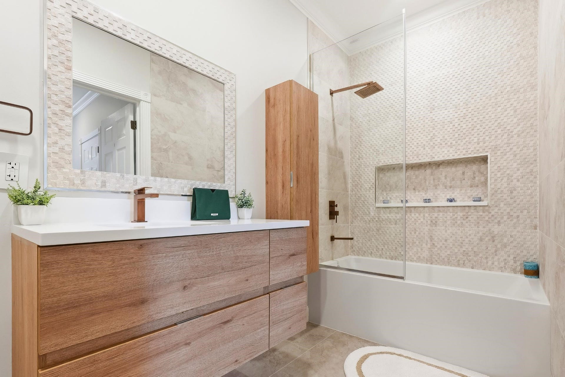 15 WARREN ST, #124, Jc, NJ 07302