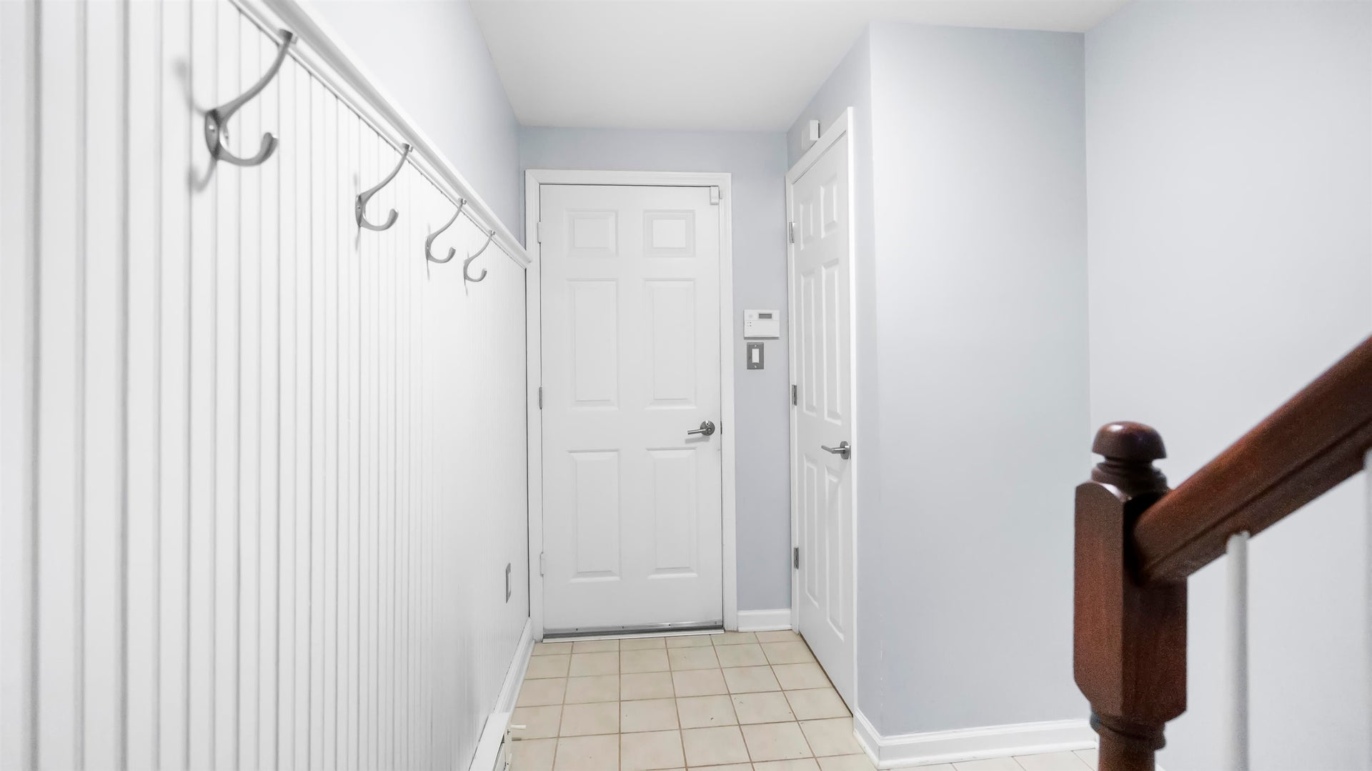 338 OSWEGO CT, West New York, NJ 07093