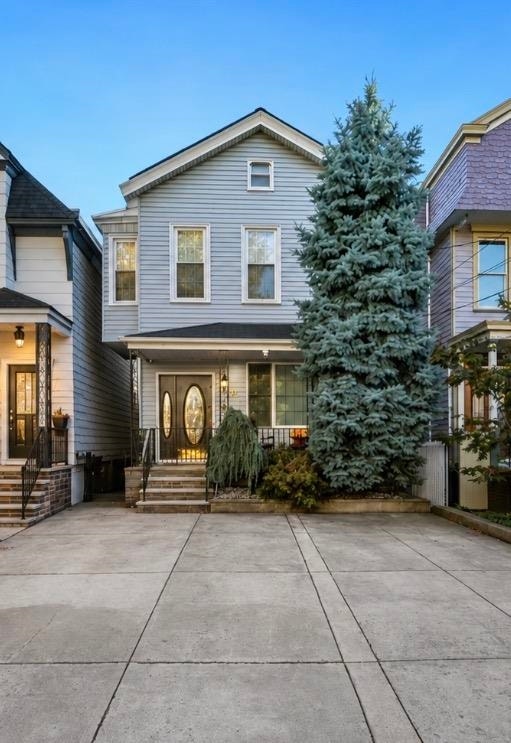87 SHERMAN PL, Jc, NJ 07307