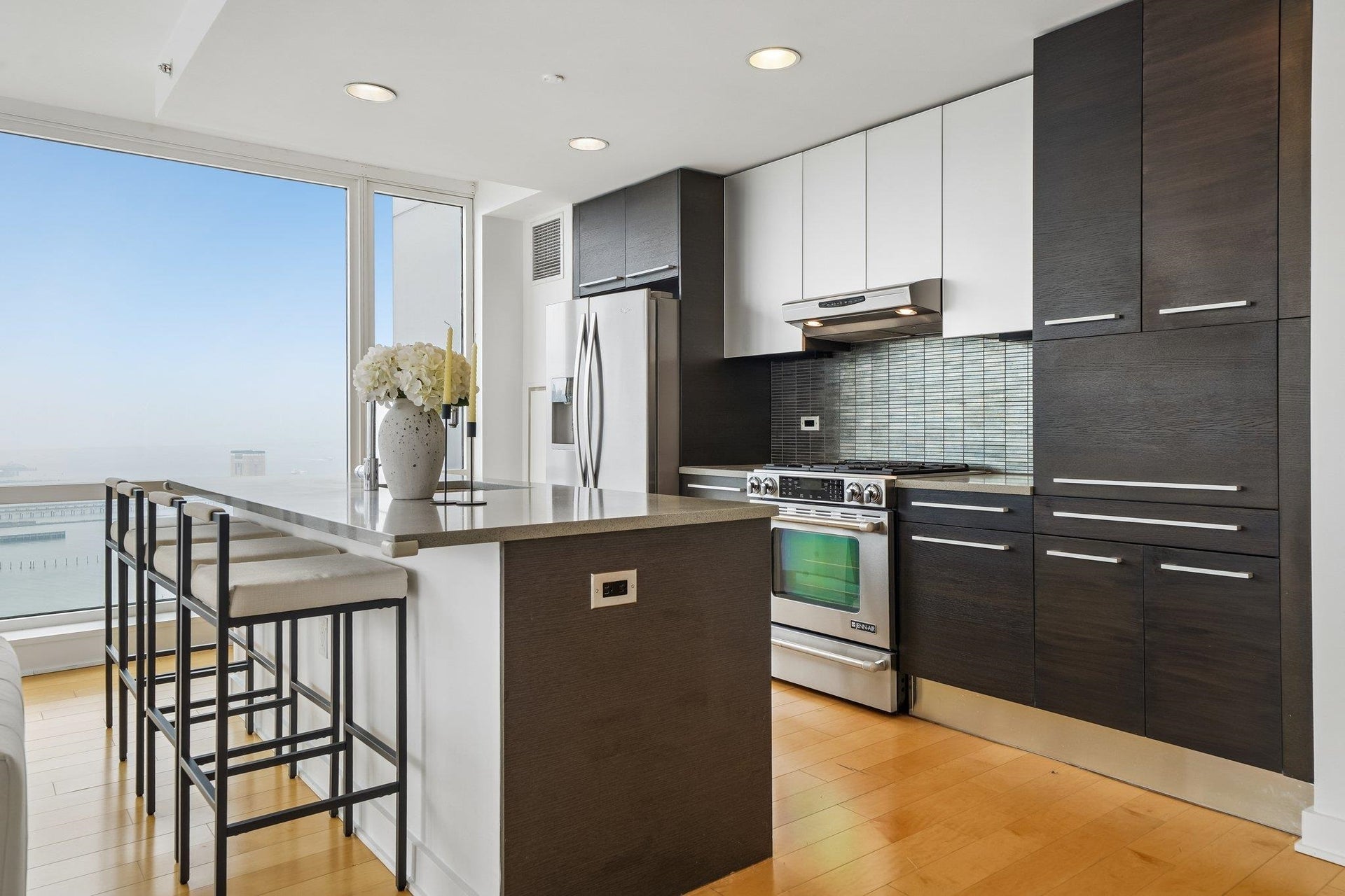 2 2ND ST, #2101, Jc, NJ 07302