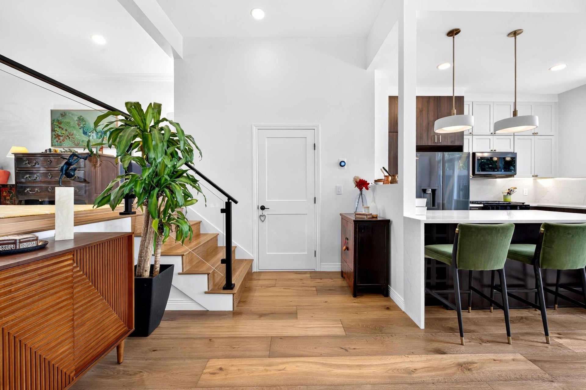 304 9TH ST, Jc, NJ 07302