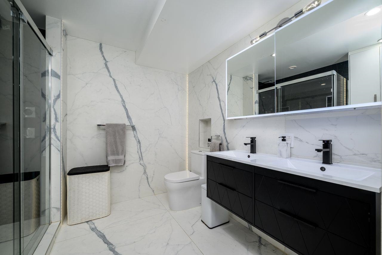 1 GREENE ST, #PH809, Jc, NJ 07302