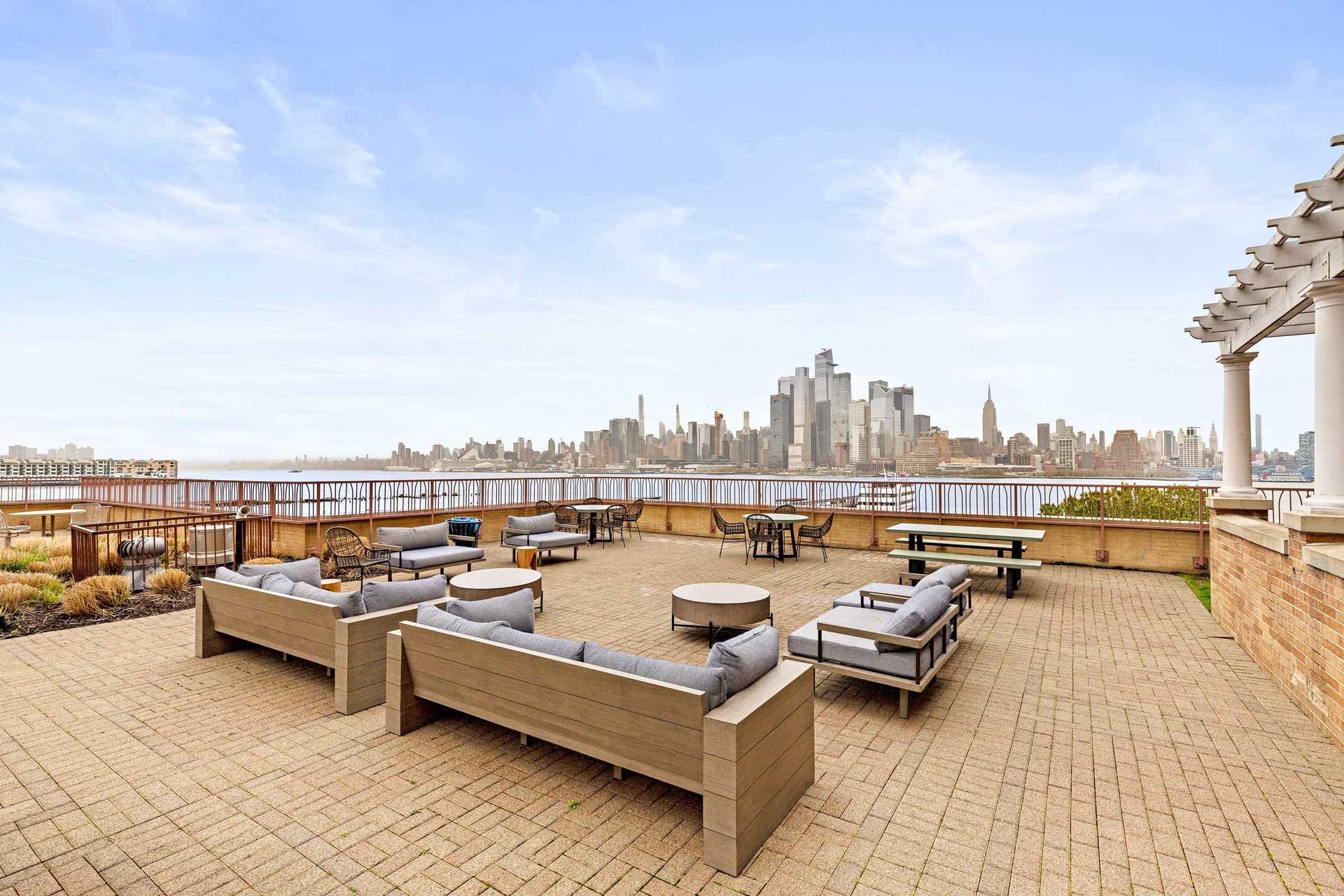 2 CONSTITUTION CT, #PH01, Hoboken, NJ 07030
