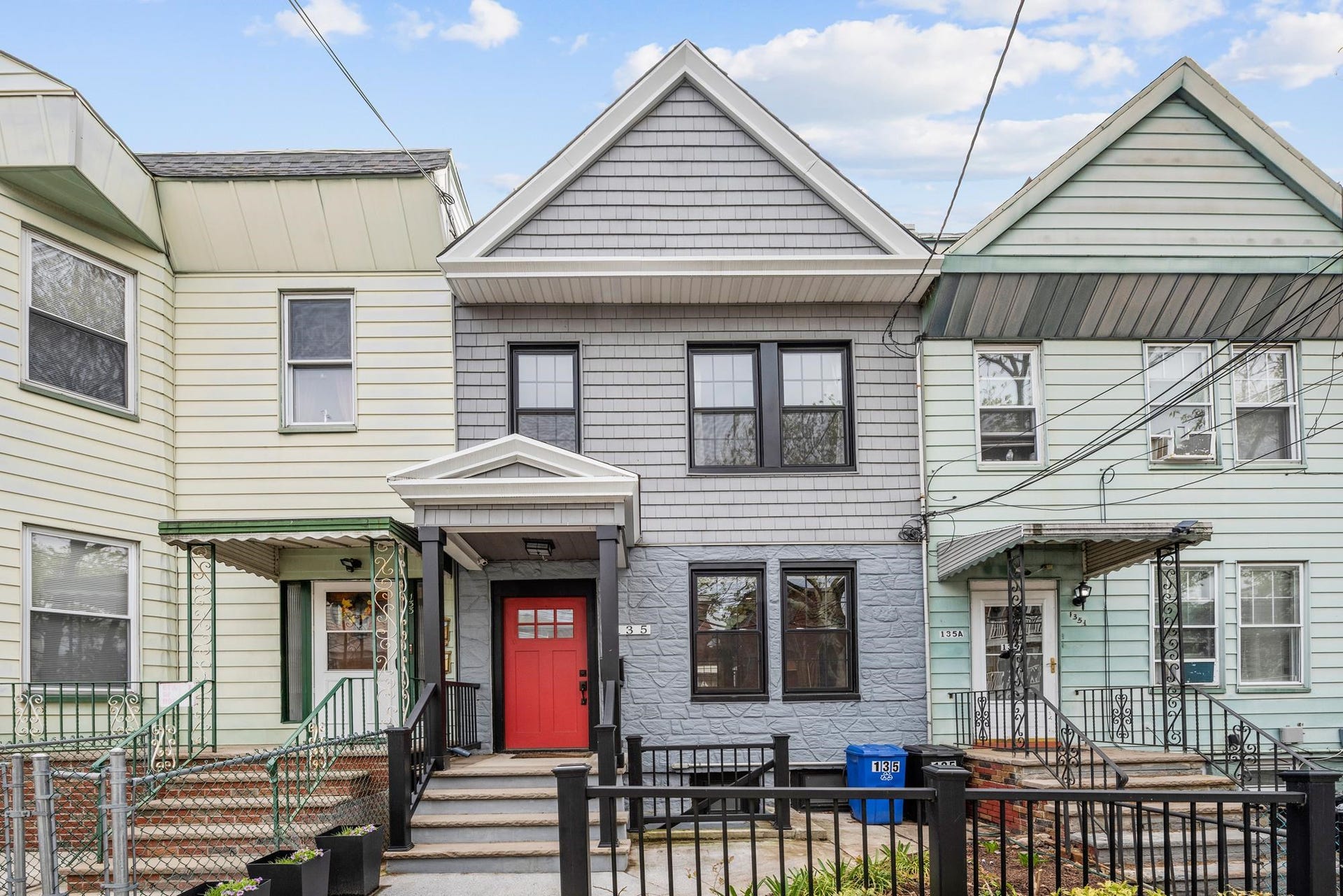 135 GRACE ST, Jc, NJ 07307