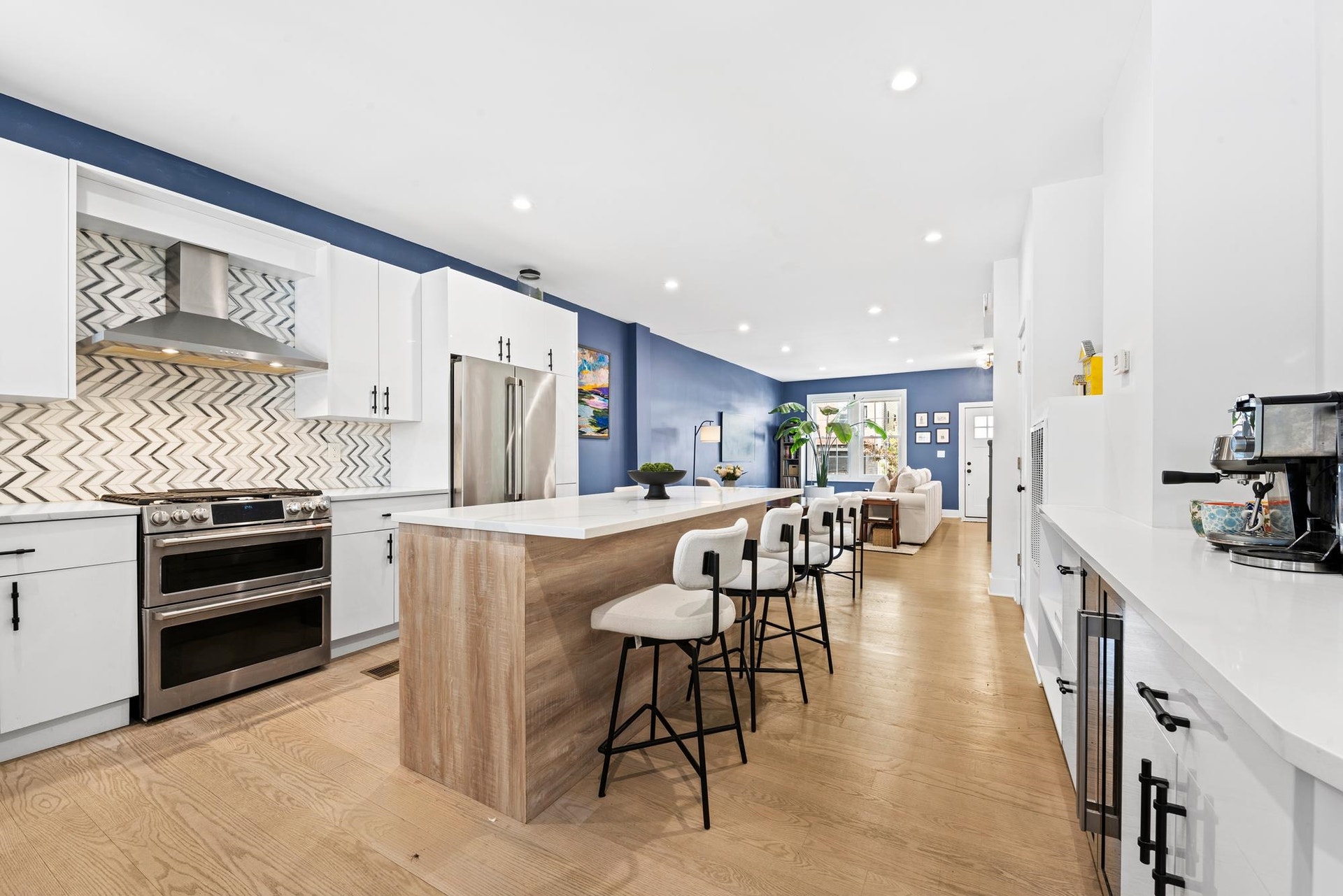 135 GRACE ST, Jc, NJ 07307