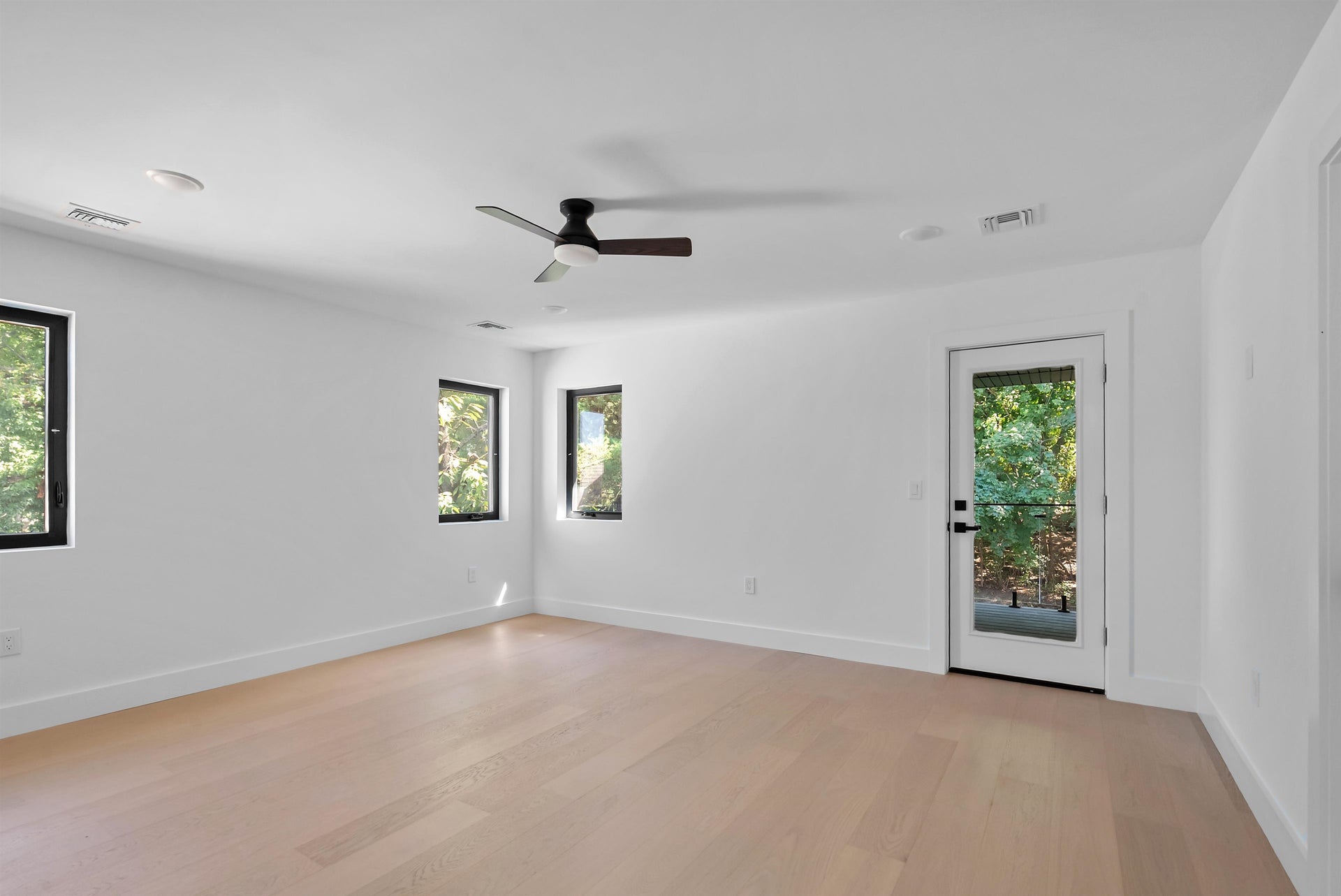 704 CHESTNUT ST, #A, Secaucus, NJ 07094