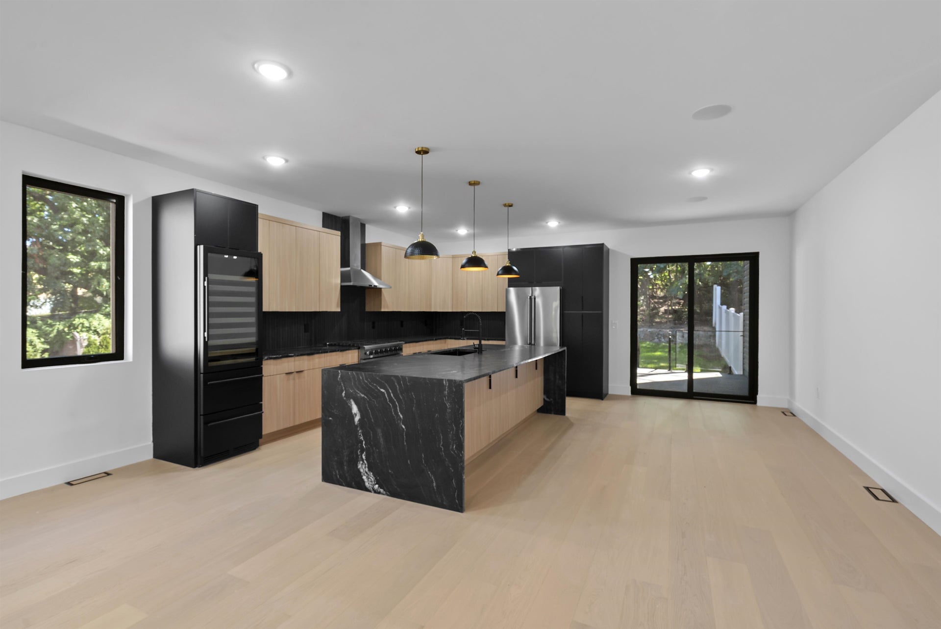 704 CHESTNUT ST, #A, Secaucus, NJ 07094
