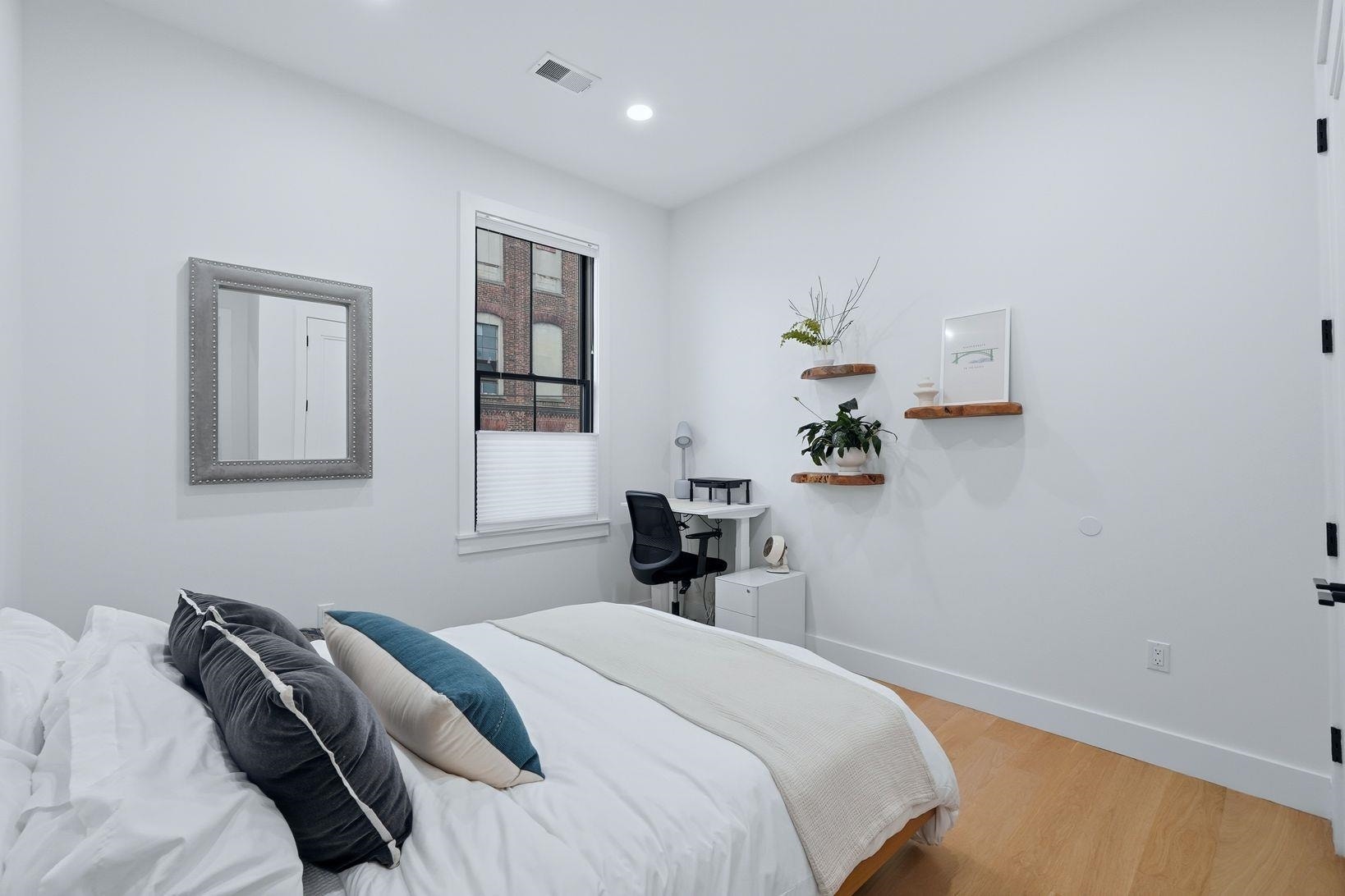 197 NEW YORK AVE, #3, Jc, NJ 07307