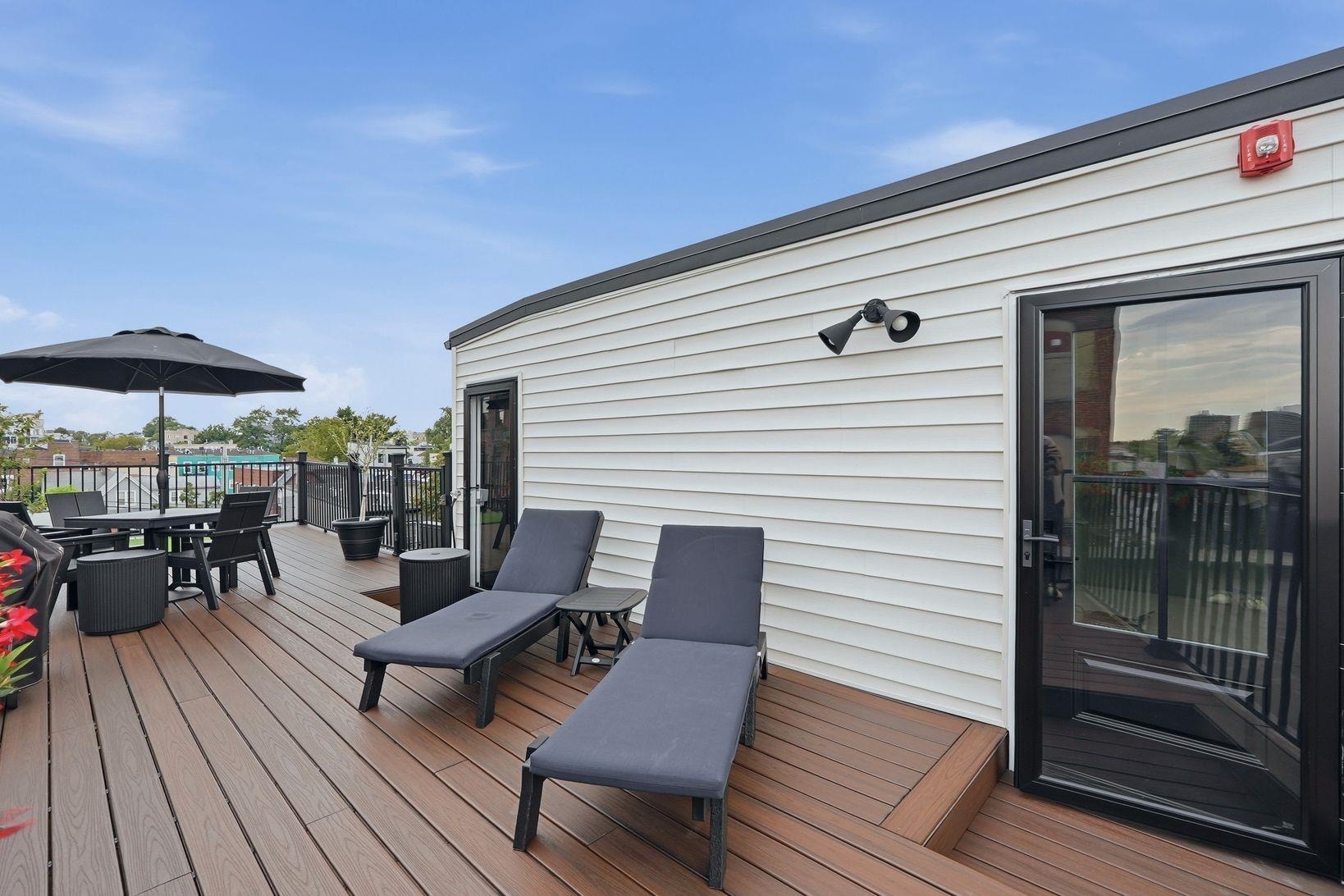 197 NEW YORK AVE, #3, Jc, NJ 07307