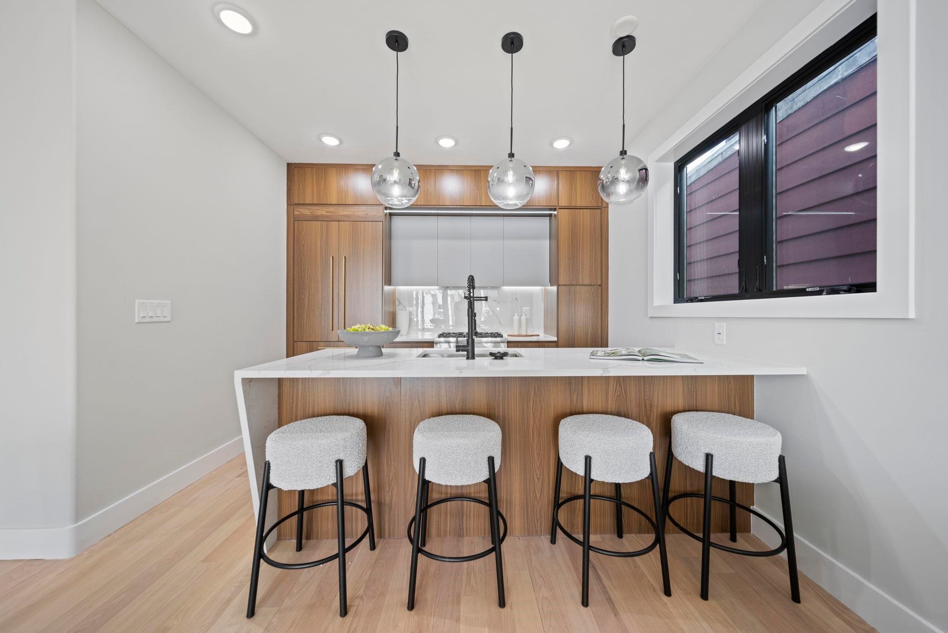 115 CHARLES ST, #2, Jc, NJ 07307
