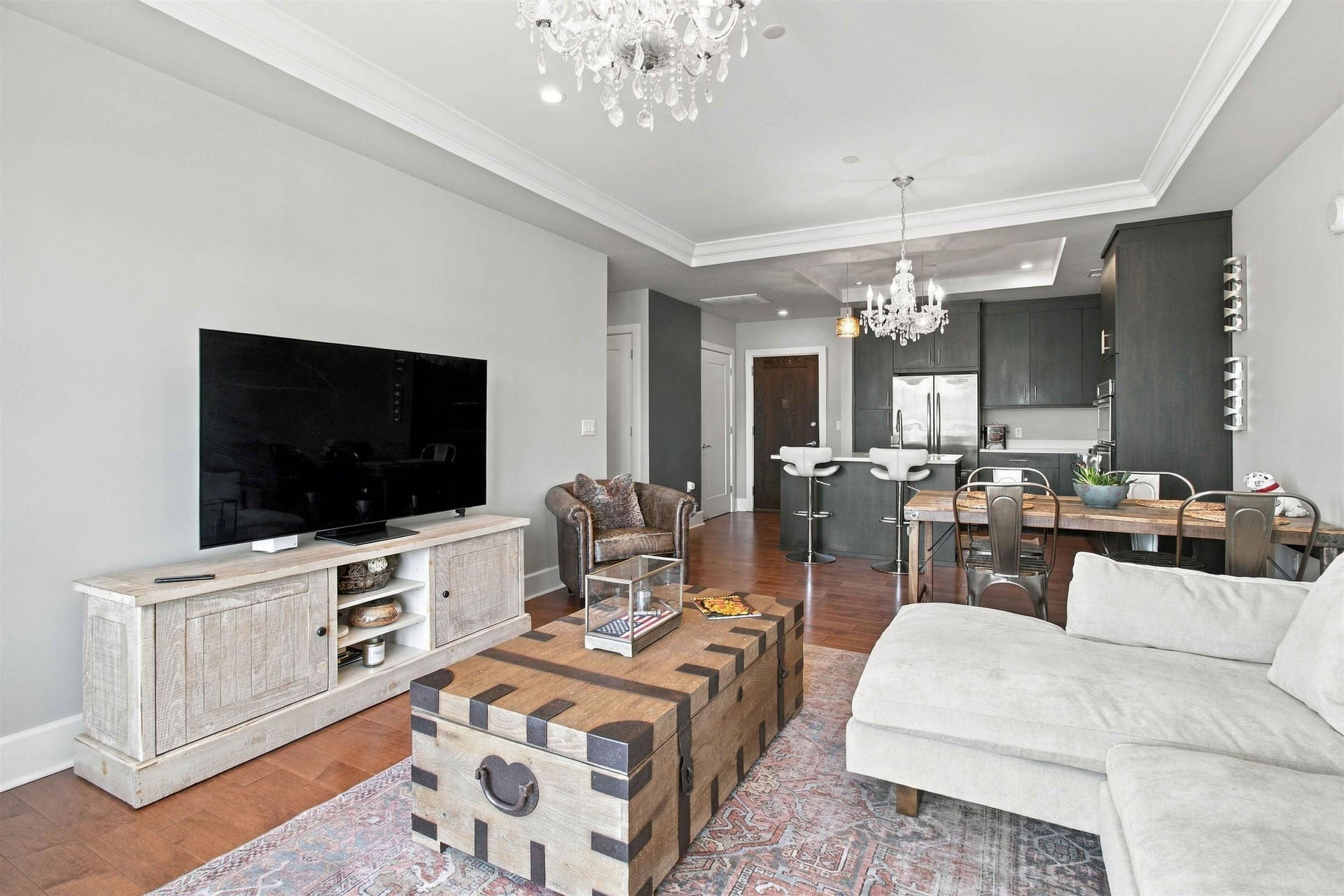 250 HENLEY PL, #207, Weehawken, NJ 07086-1101