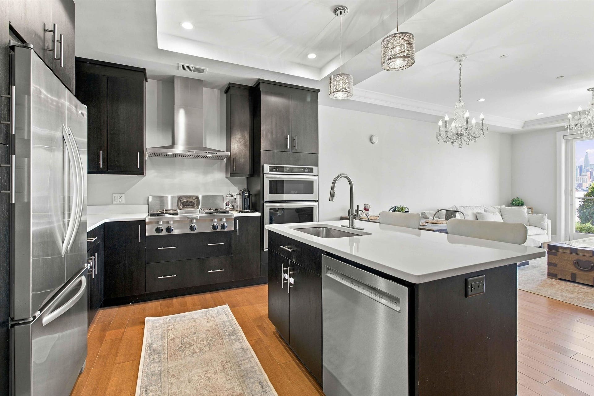 250 HENLEY PL, #207, Weehawken, NJ 07086-1101