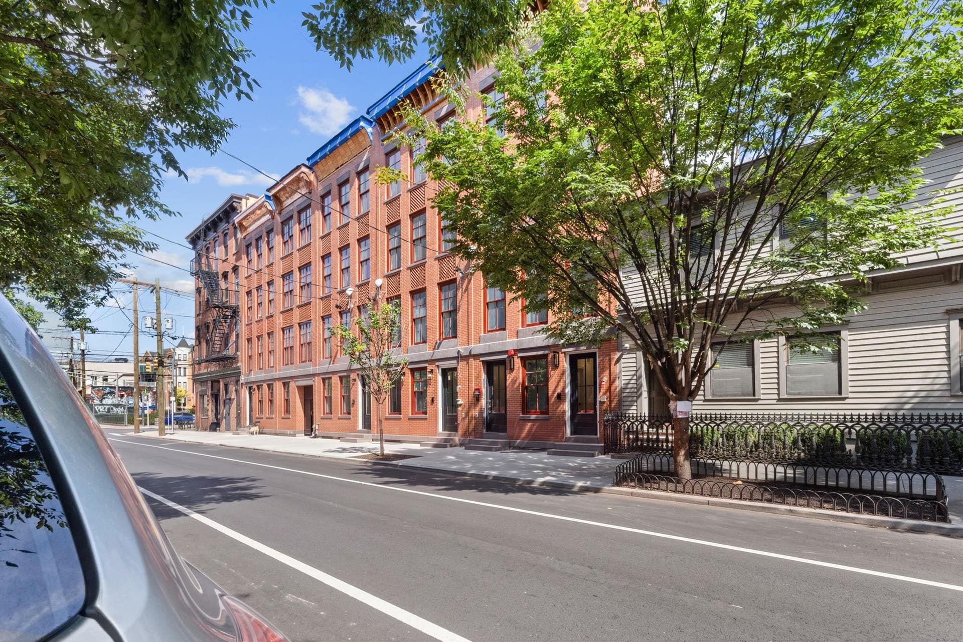 316 BARROW ST, #2, Jc, NJ 07302