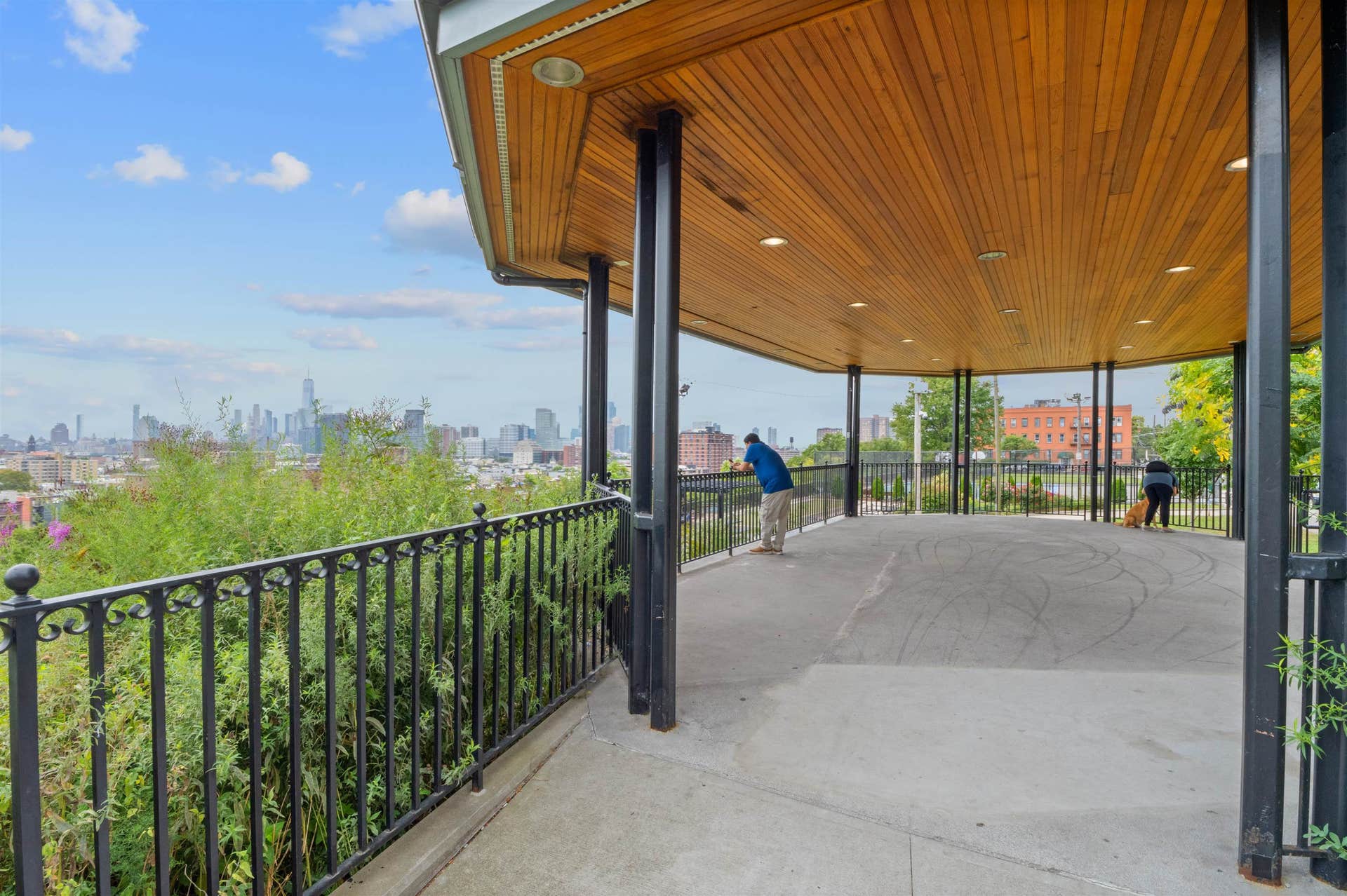 85 SHERMAN PL, #Residence 02, Jc, NJ 07307