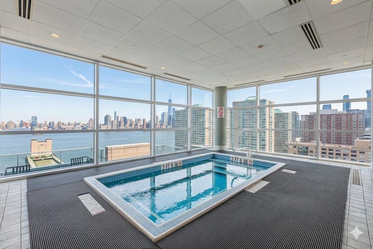 20 NEWPORT PARKWAY, #1812, Jc, NJ 07310
