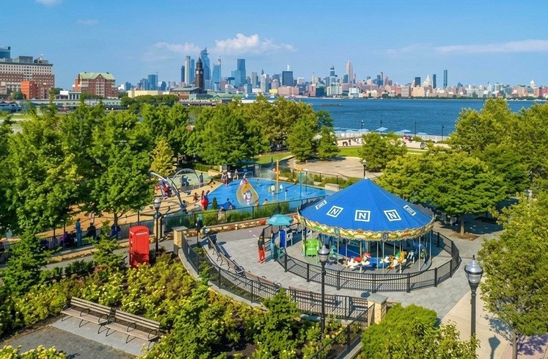 20 NEWPORT PARKWAY, #1812, Jc, NJ 07310