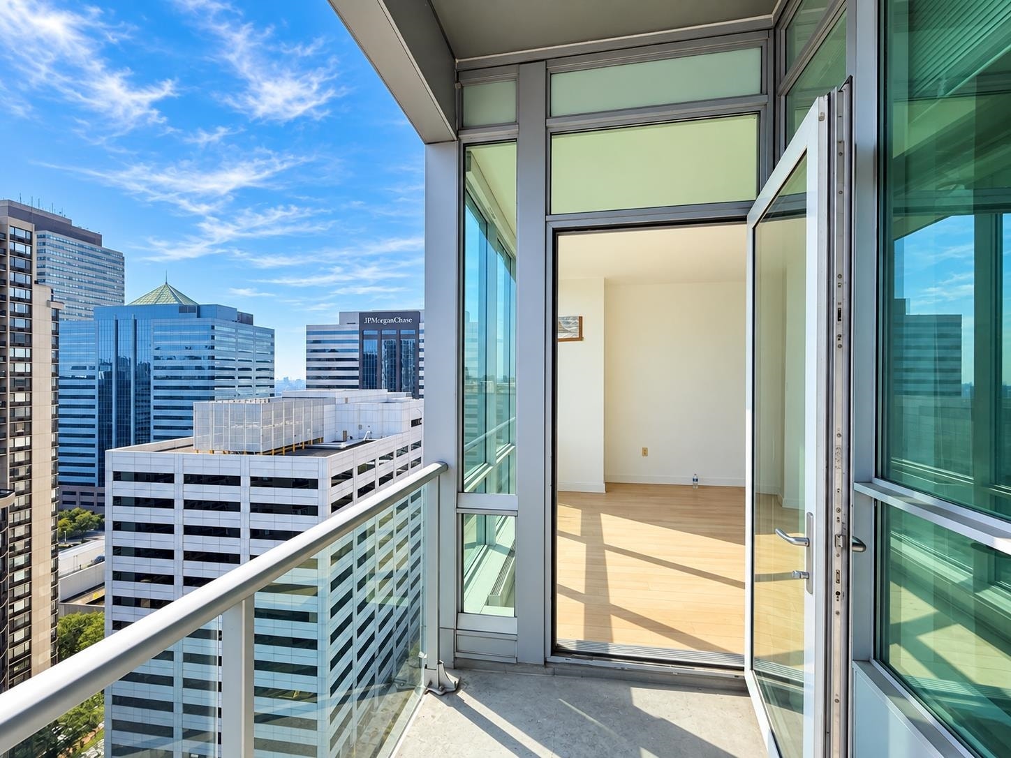 20 NEWPORT PARKWAY, #2702, Jc, NJ 07310
