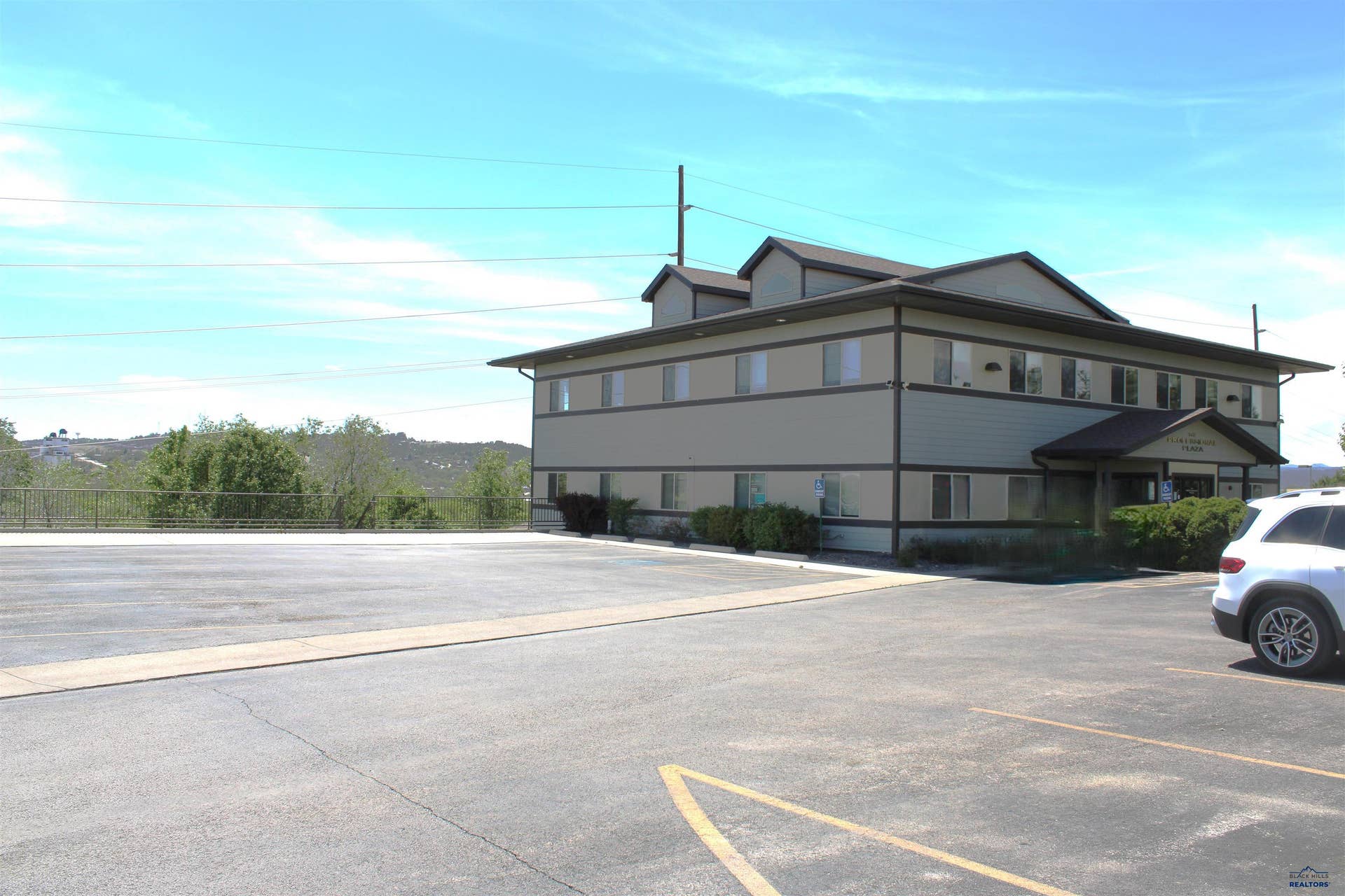 550 N 5TH ST, Rapid City, SD 57701