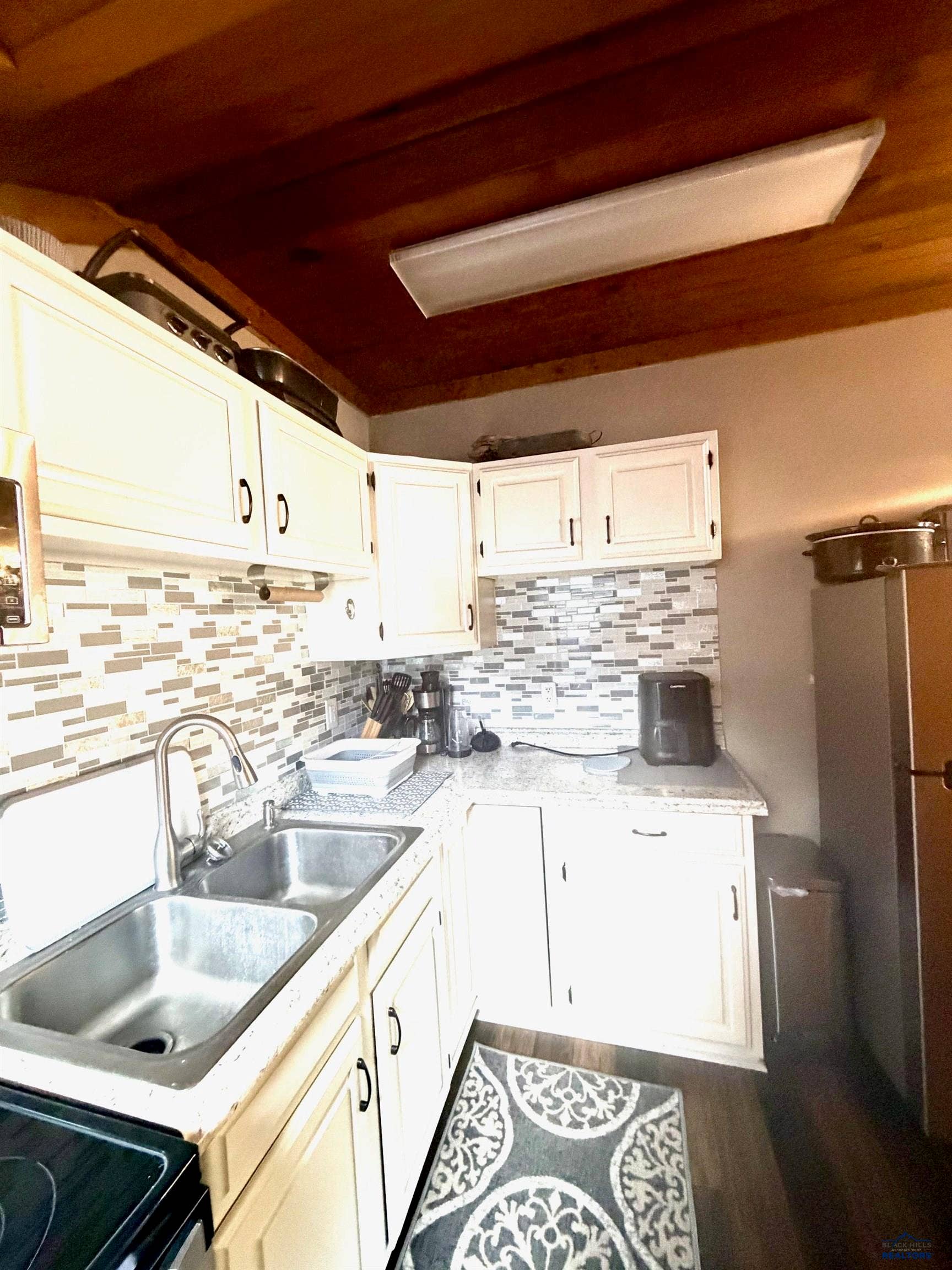 63 STEWART ST, Deadwood, SD 57732-0000