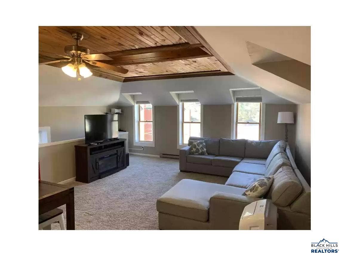 63 STEWART ST, Deadwood, SD 57732-0000