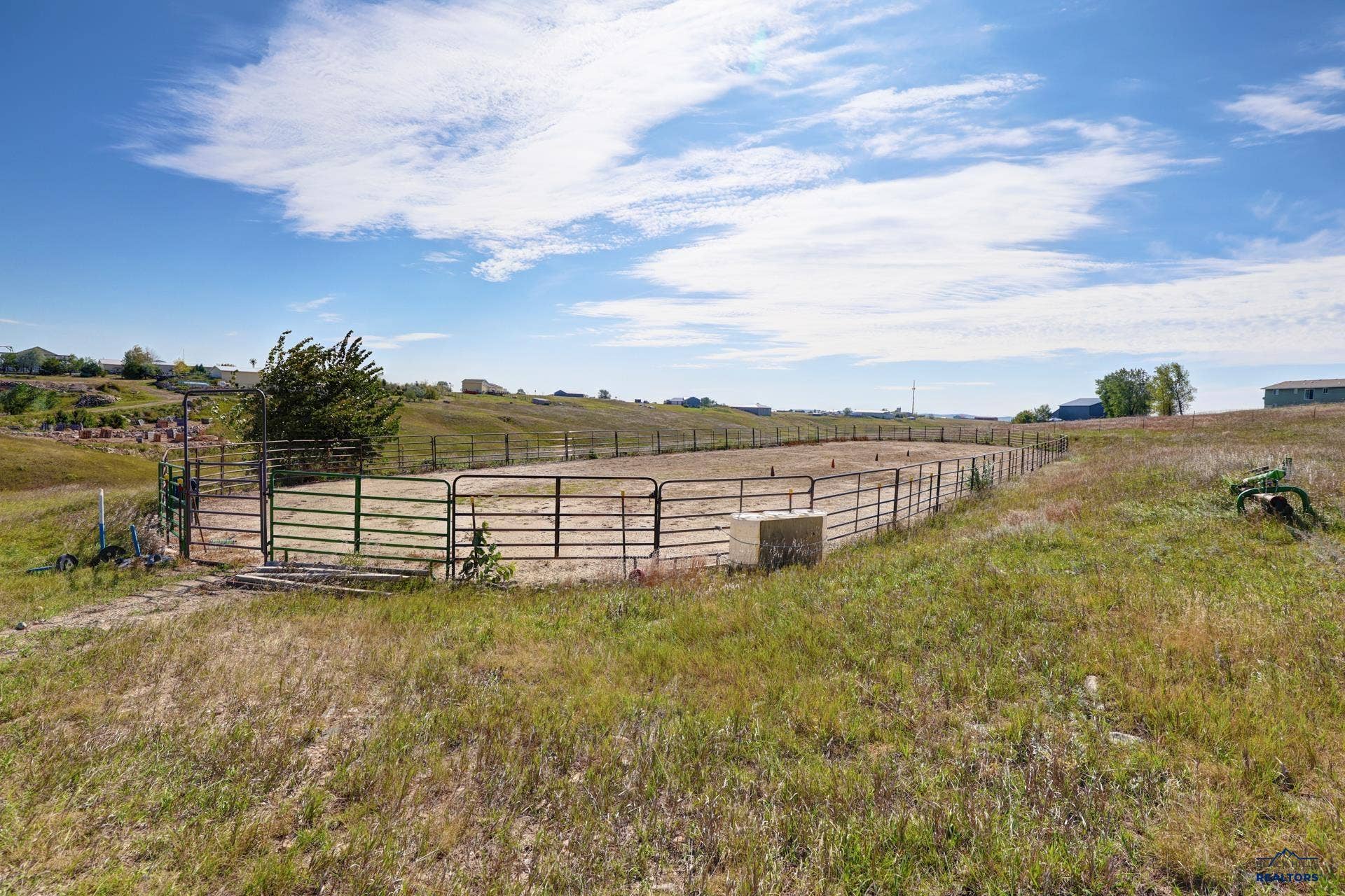 22318 LUCKY LN, Rapid City, SD 57701