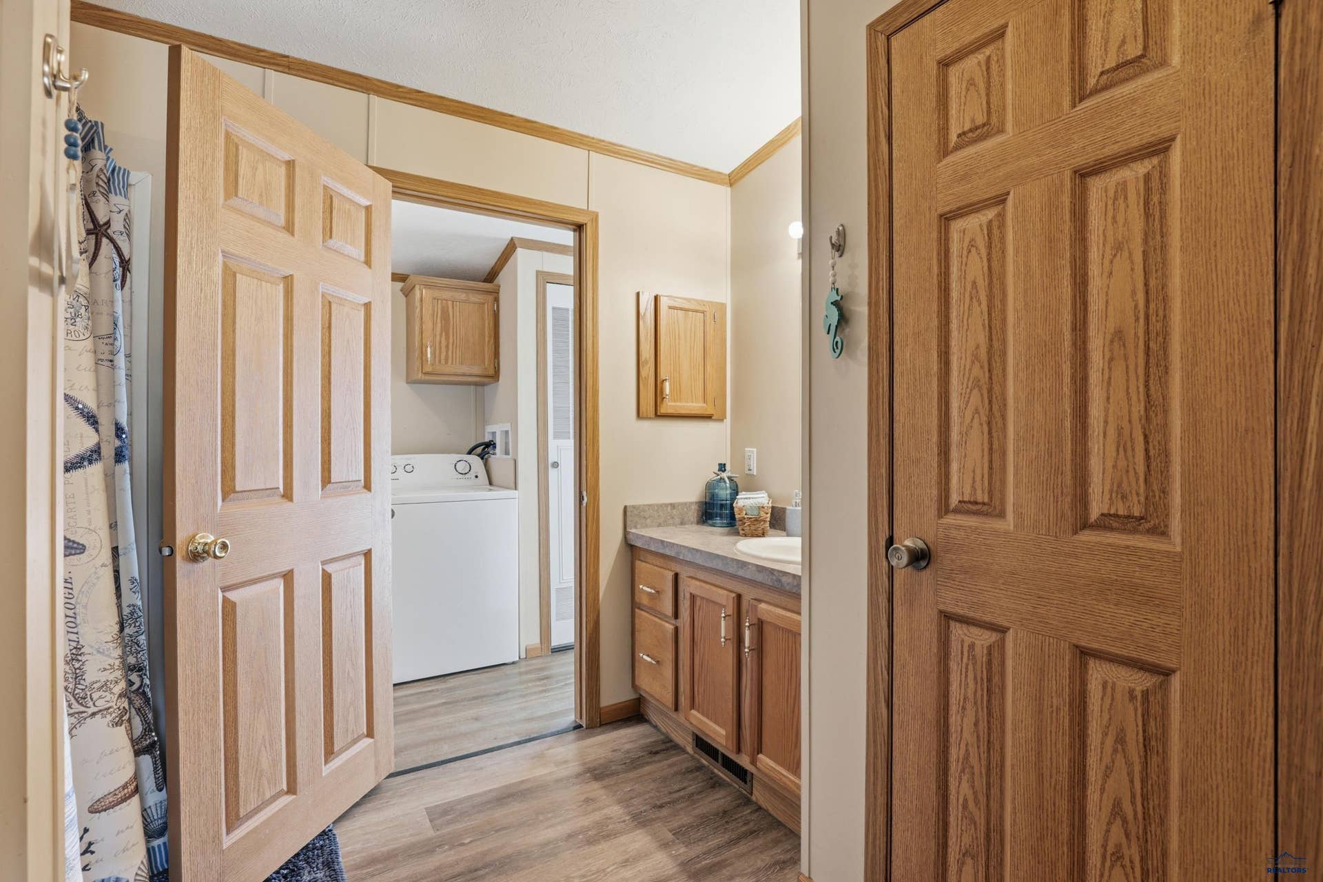 13345 WHITE PEBBLE CT, Hot Springs, SD 57747