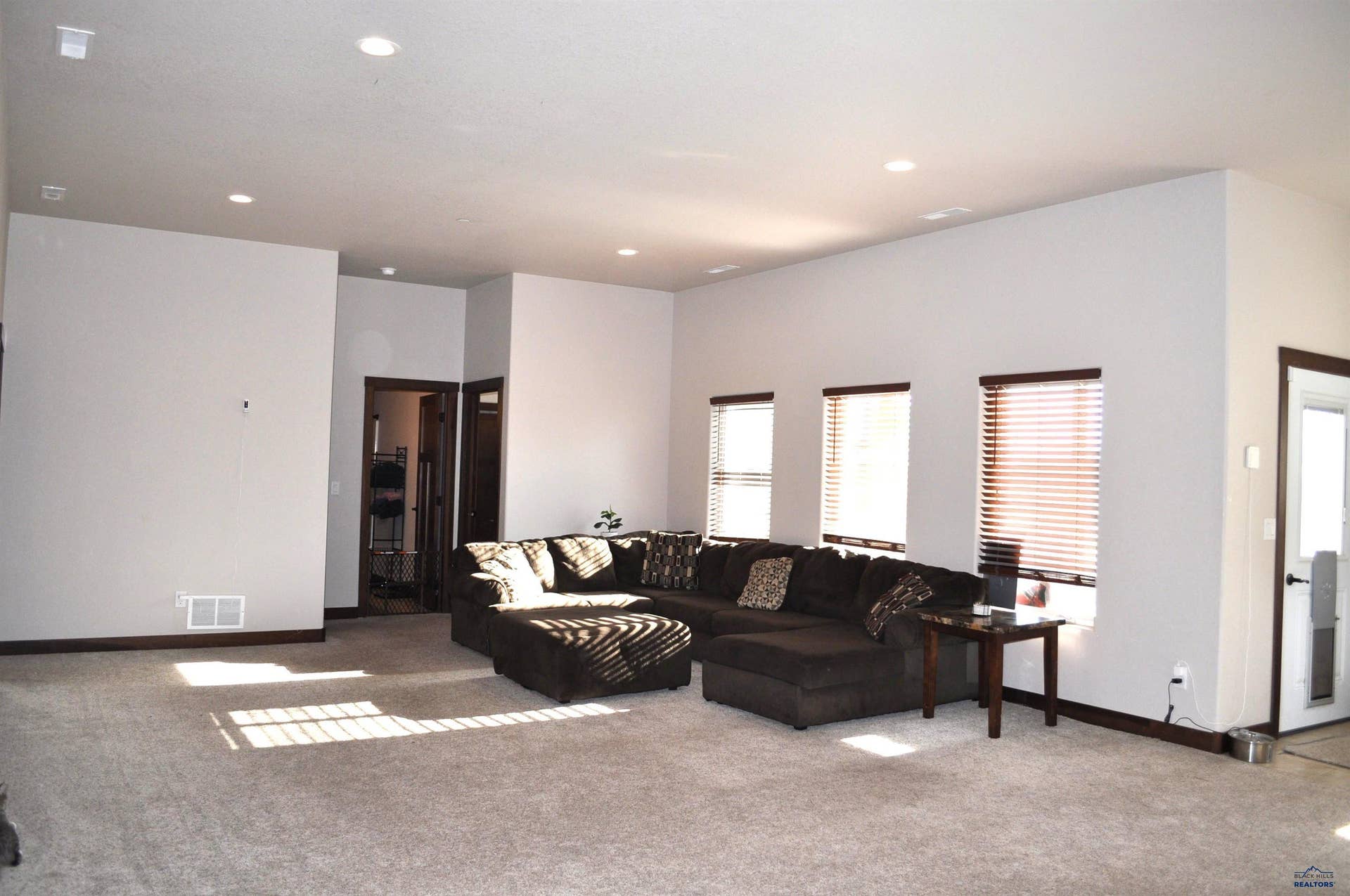 3029 HOEFER AVE, Rapid City, SD 57701