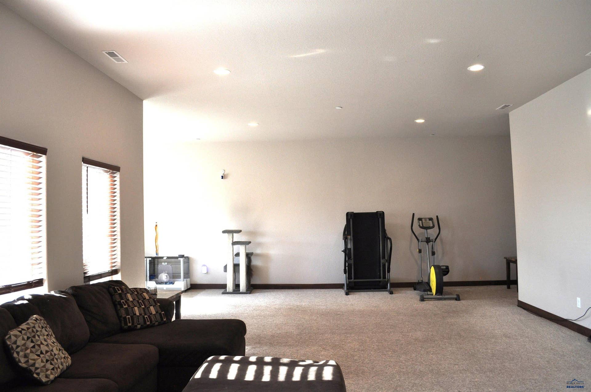 3029 HOEFER AVE, Rapid City, SD 57701
