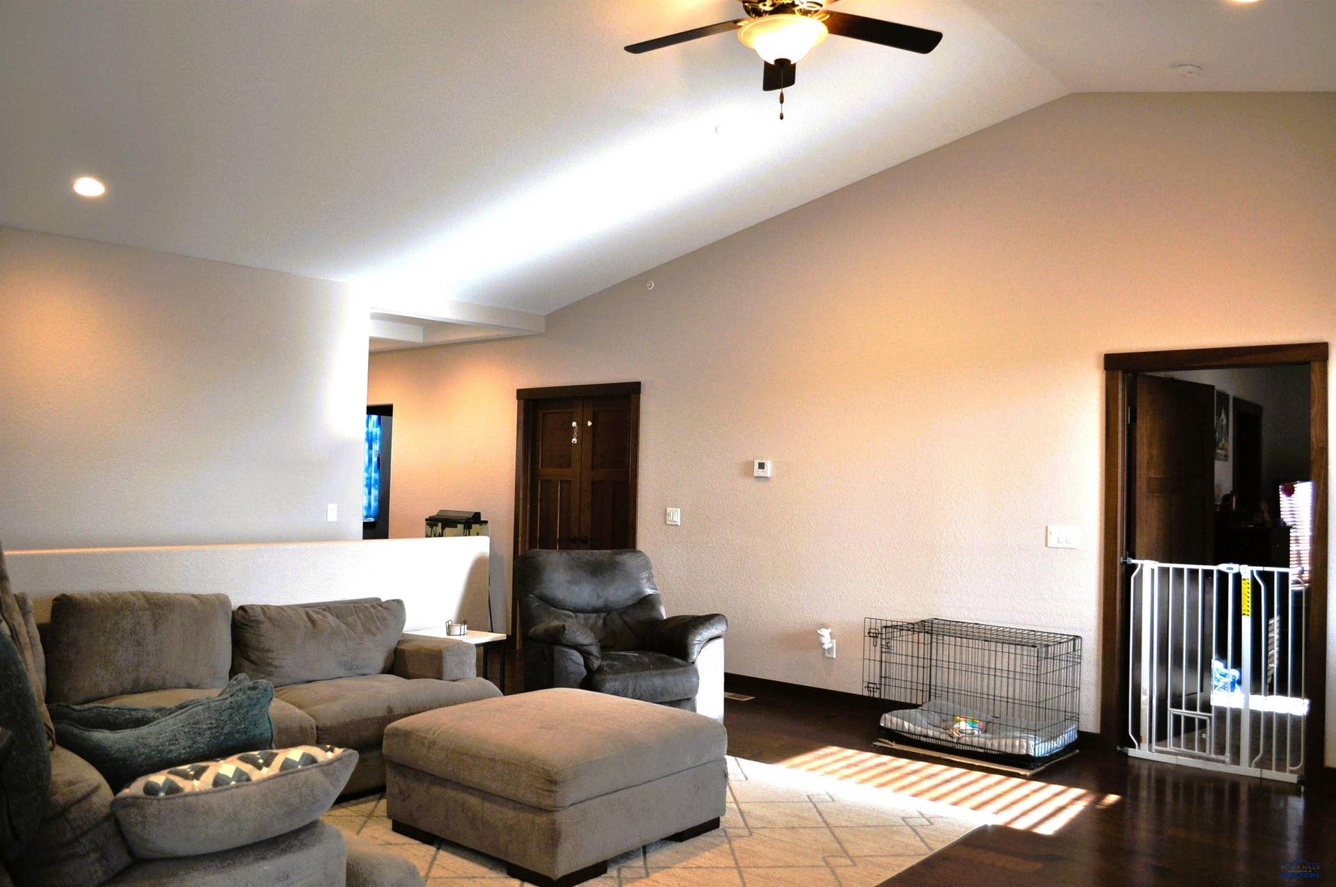3029 HOEFER AVE, Rapid City, SD 57701