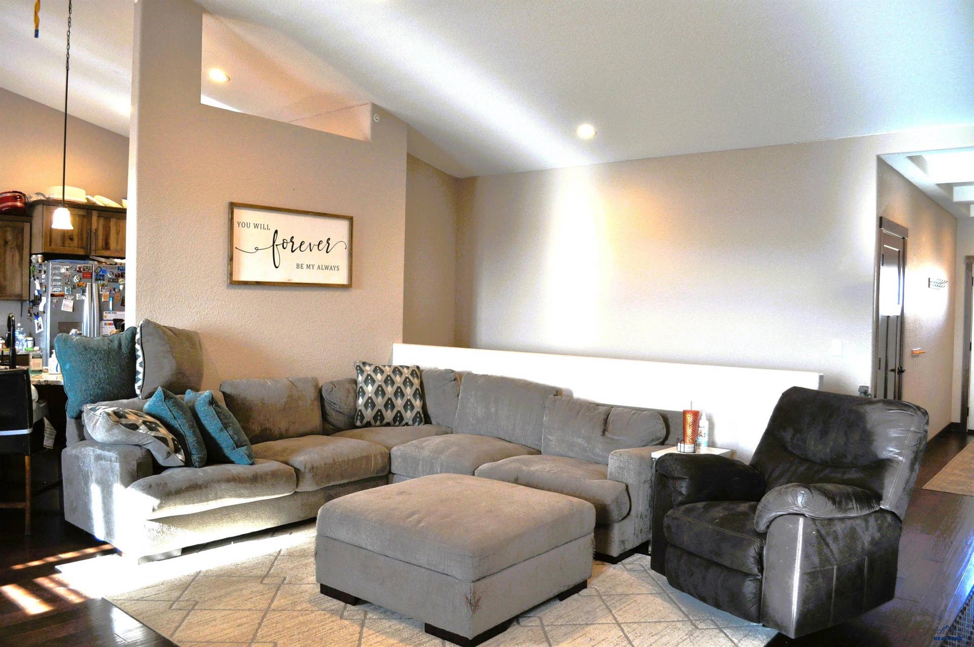 3029 HOEFER AVE, Rapid City, SD 57701