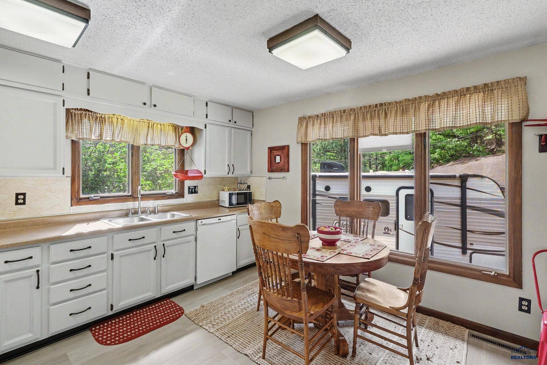 907 FOUSE ST, Keystone, SD 57751