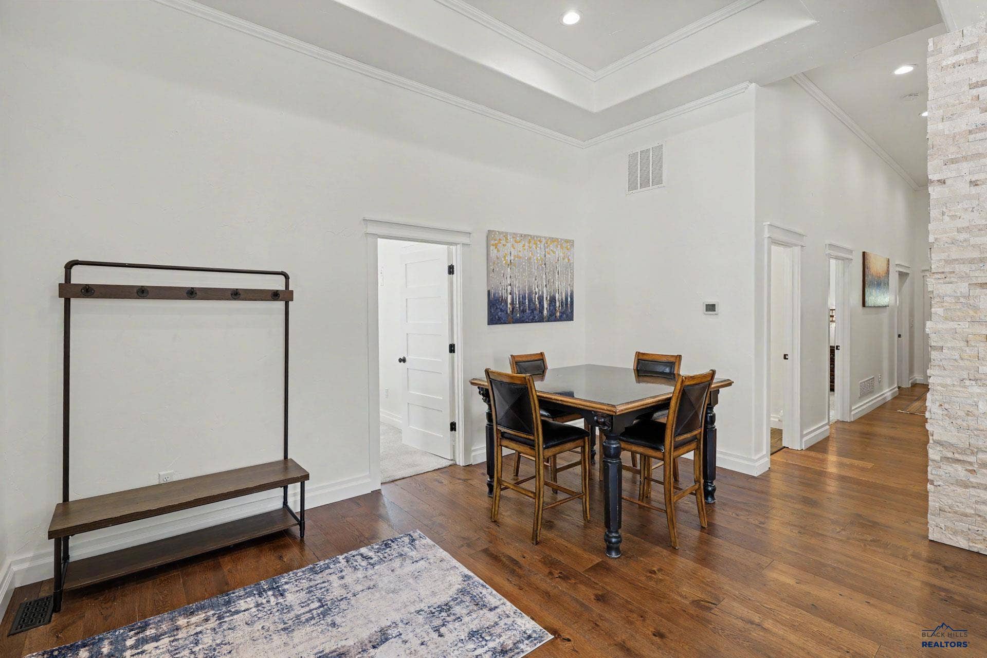21 CHARLES, Deadwood, SD 57732