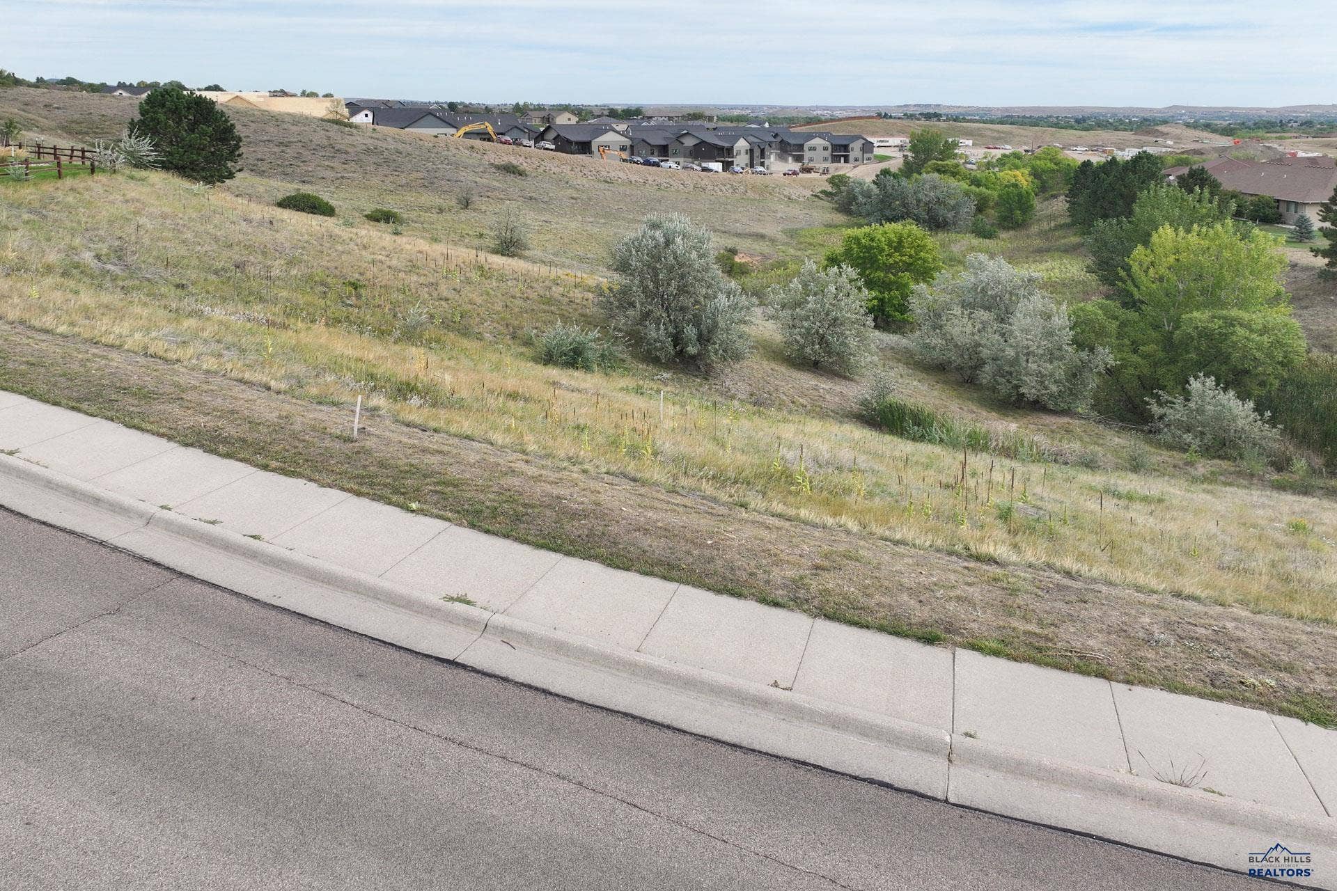342 ENCHANTED PINES DR, Rapid City, SD 57701